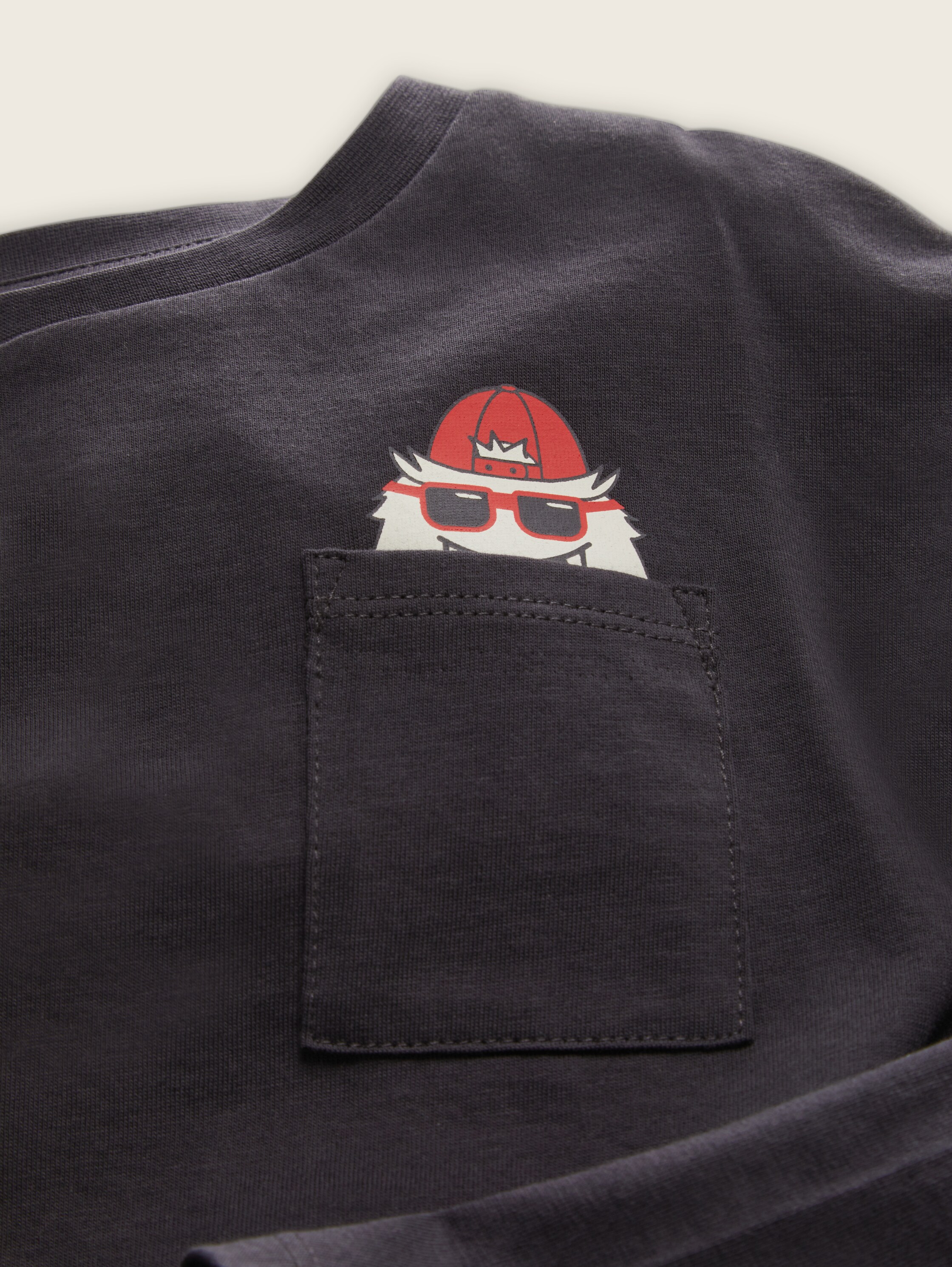 Shirt met lange mouwen en sierzak - coal grey - Detailaanzicht model