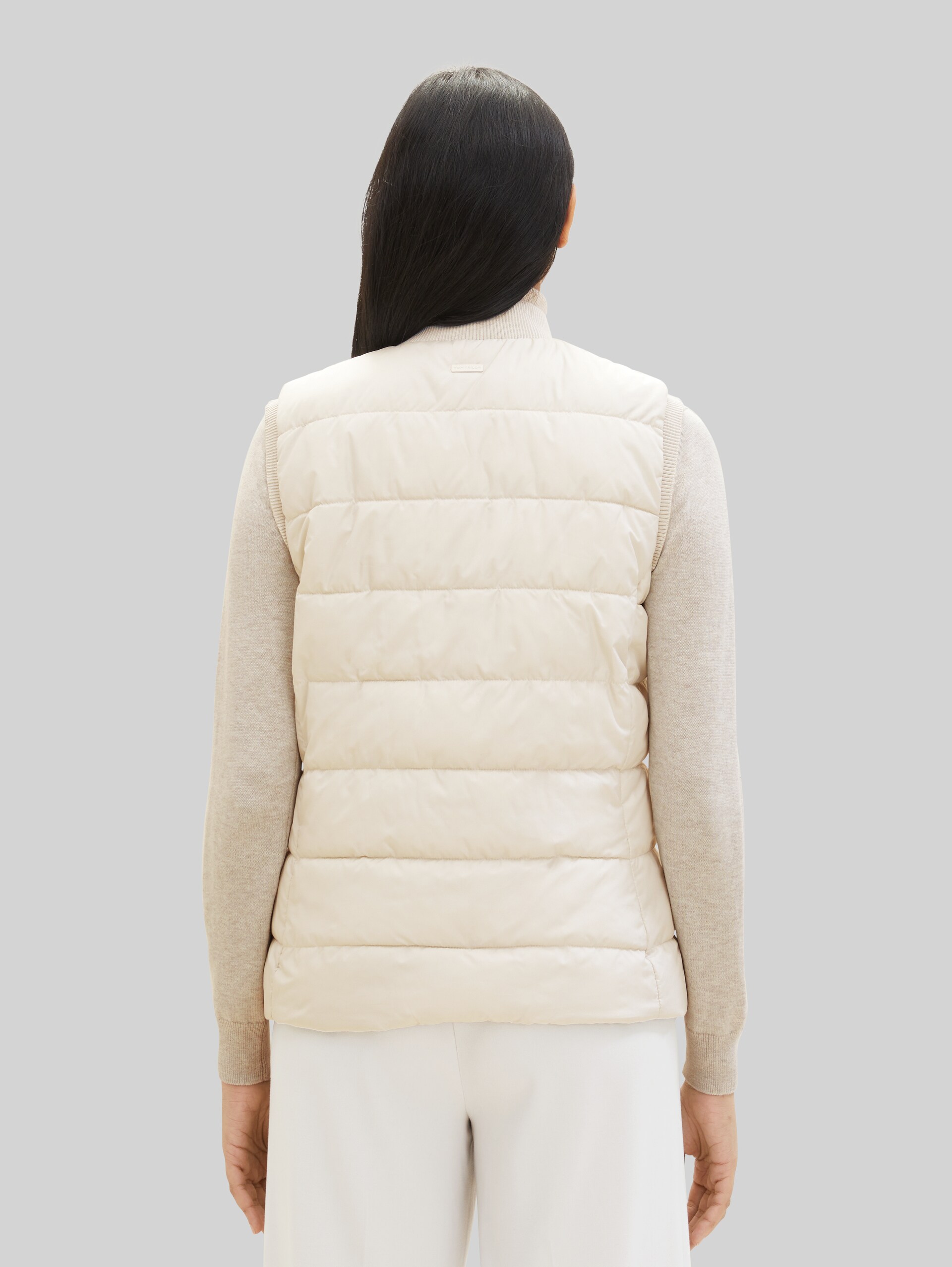 Lightweight Weste - cold beige - Model-Rückansicht