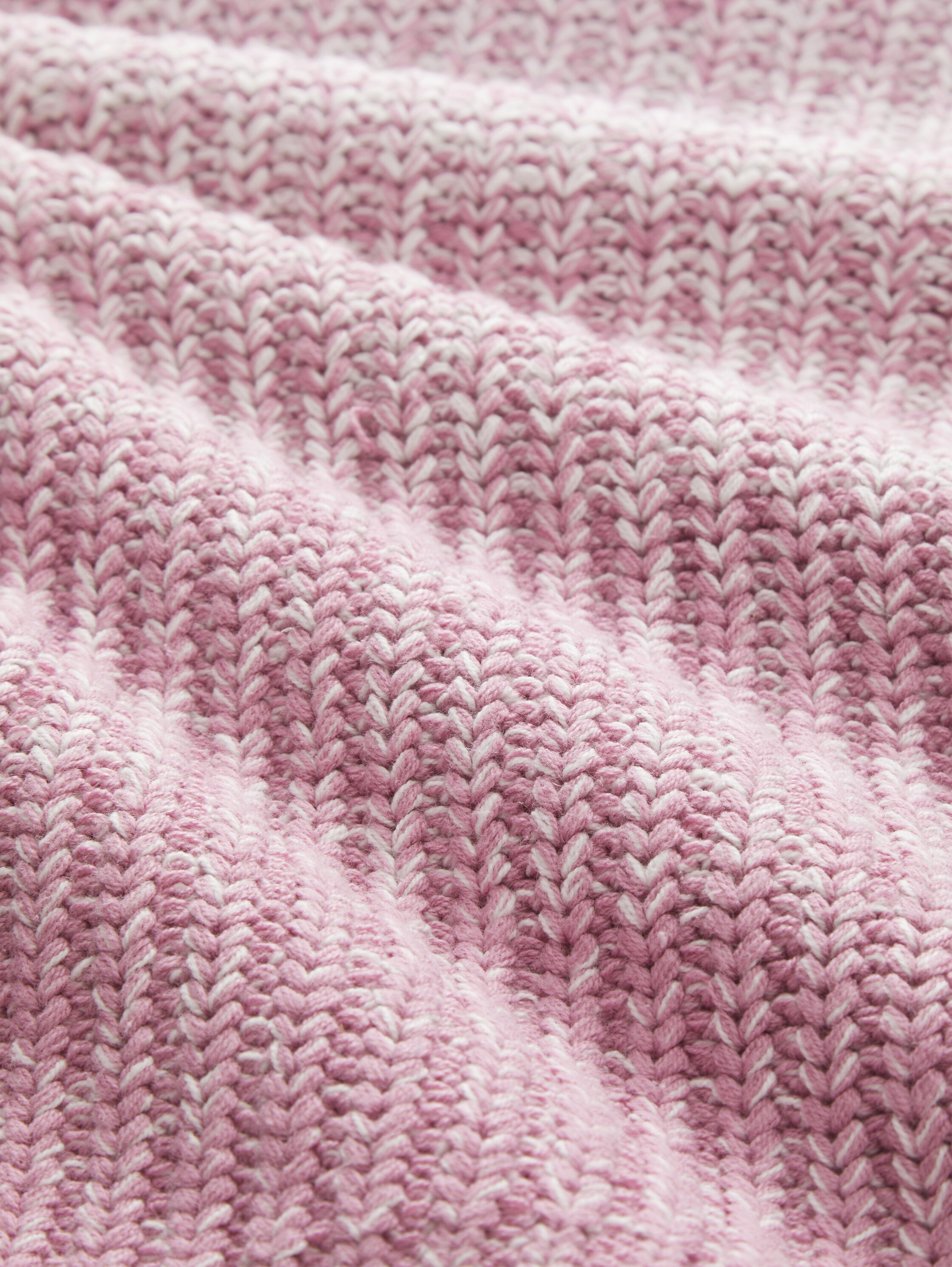 Gebreide trui met kleurverloop - dusty vanda knitted gradient - Materiaalweergave