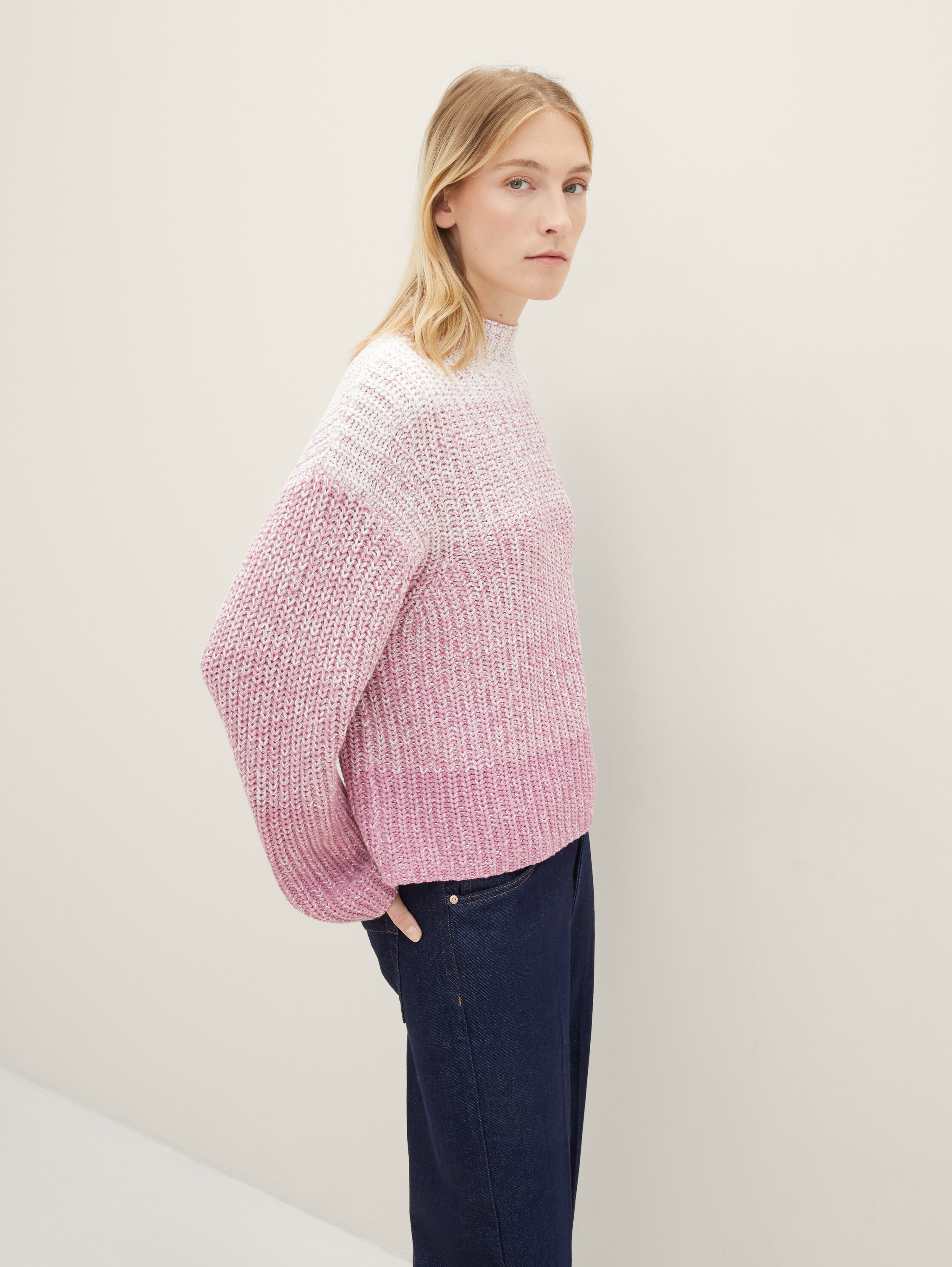 Gebreide trui met kleurverloop - dusty vanda knitted gradient