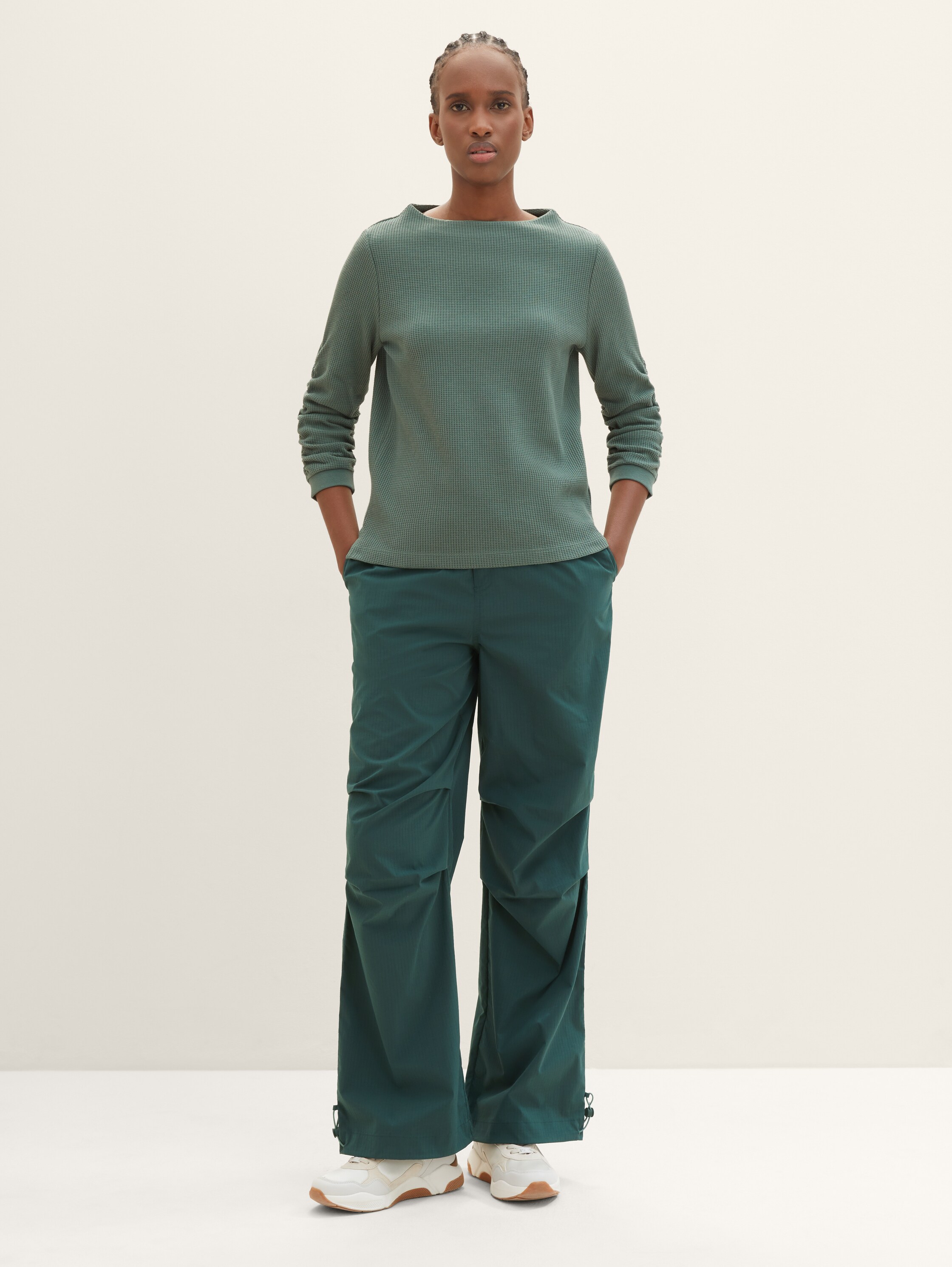 Sweatshirt mit Falten - 2