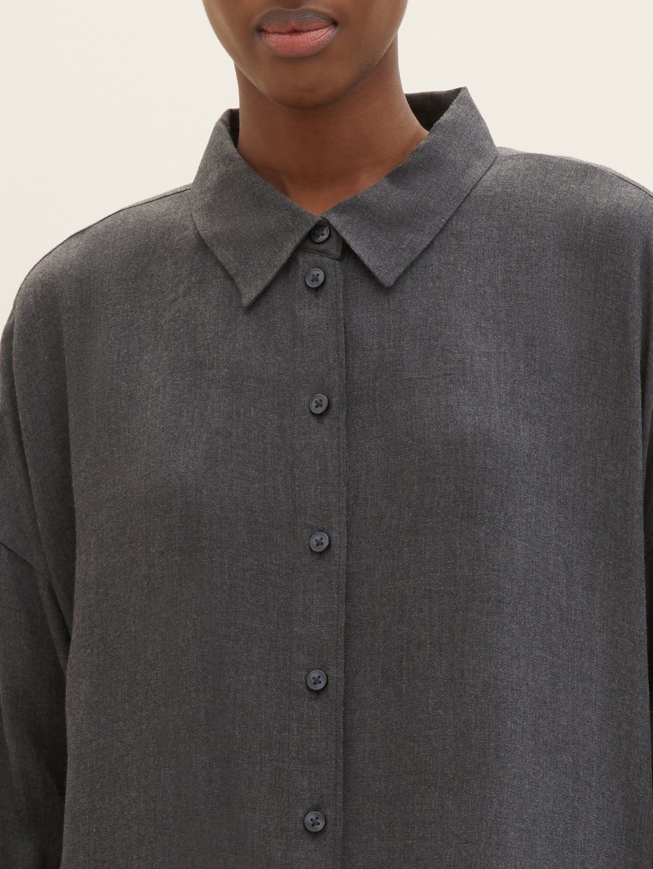 Oversized overhemd - Shale Grey Melange - Detailaanzicht model