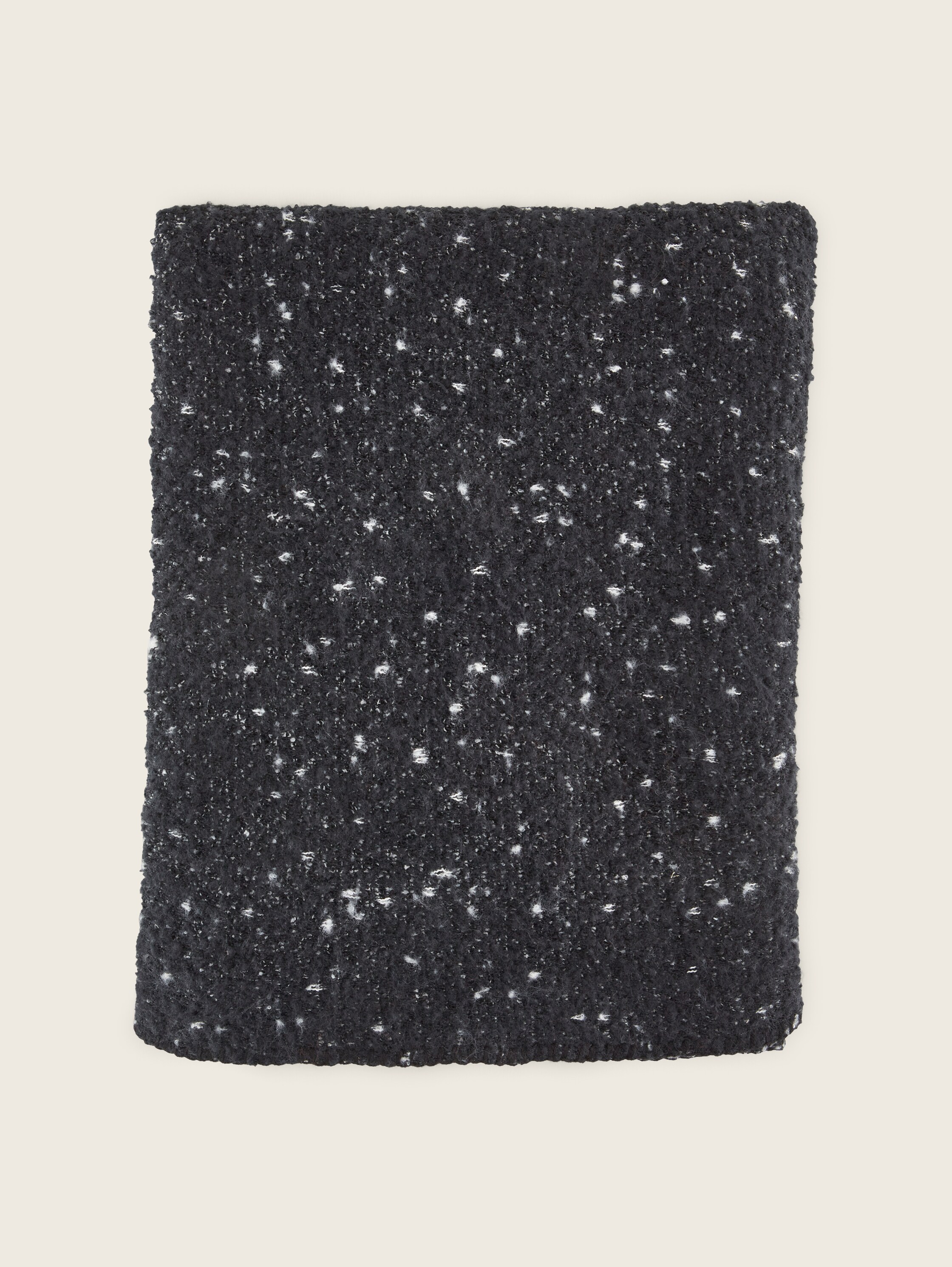 Dreiecksschal mit recyceltem Polyester - abstract dot jacquard - Material-Ansicht