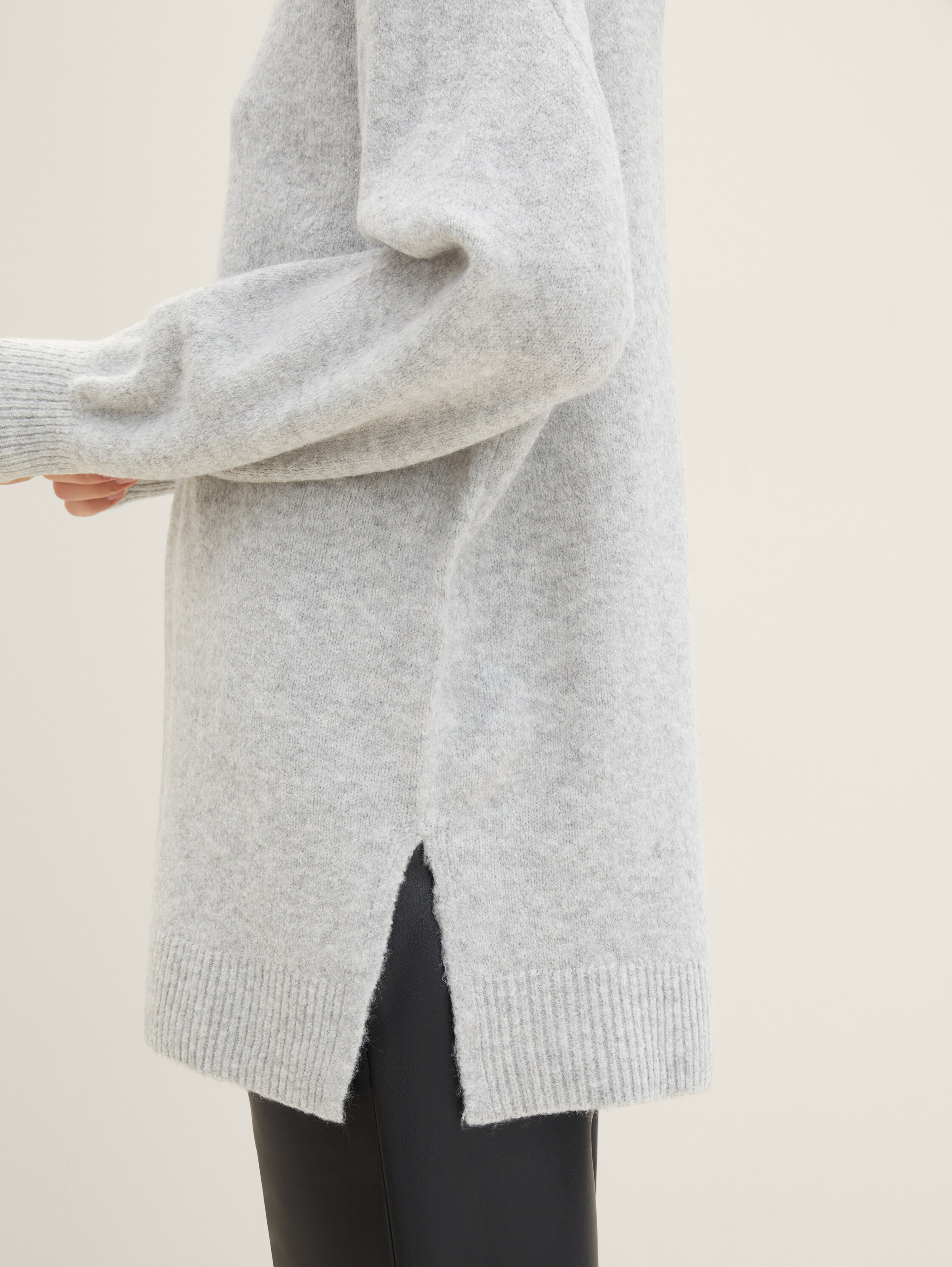 Pull à col roulé en polyester recyclé - basic light grey melange - Vue détaillée du modèle