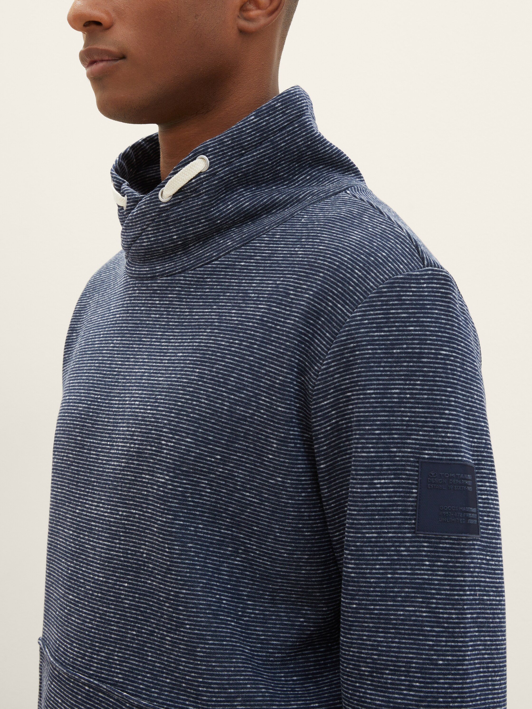 Sweat aspect chiné - sky captain blue white melange - Vue détaillée du modèle