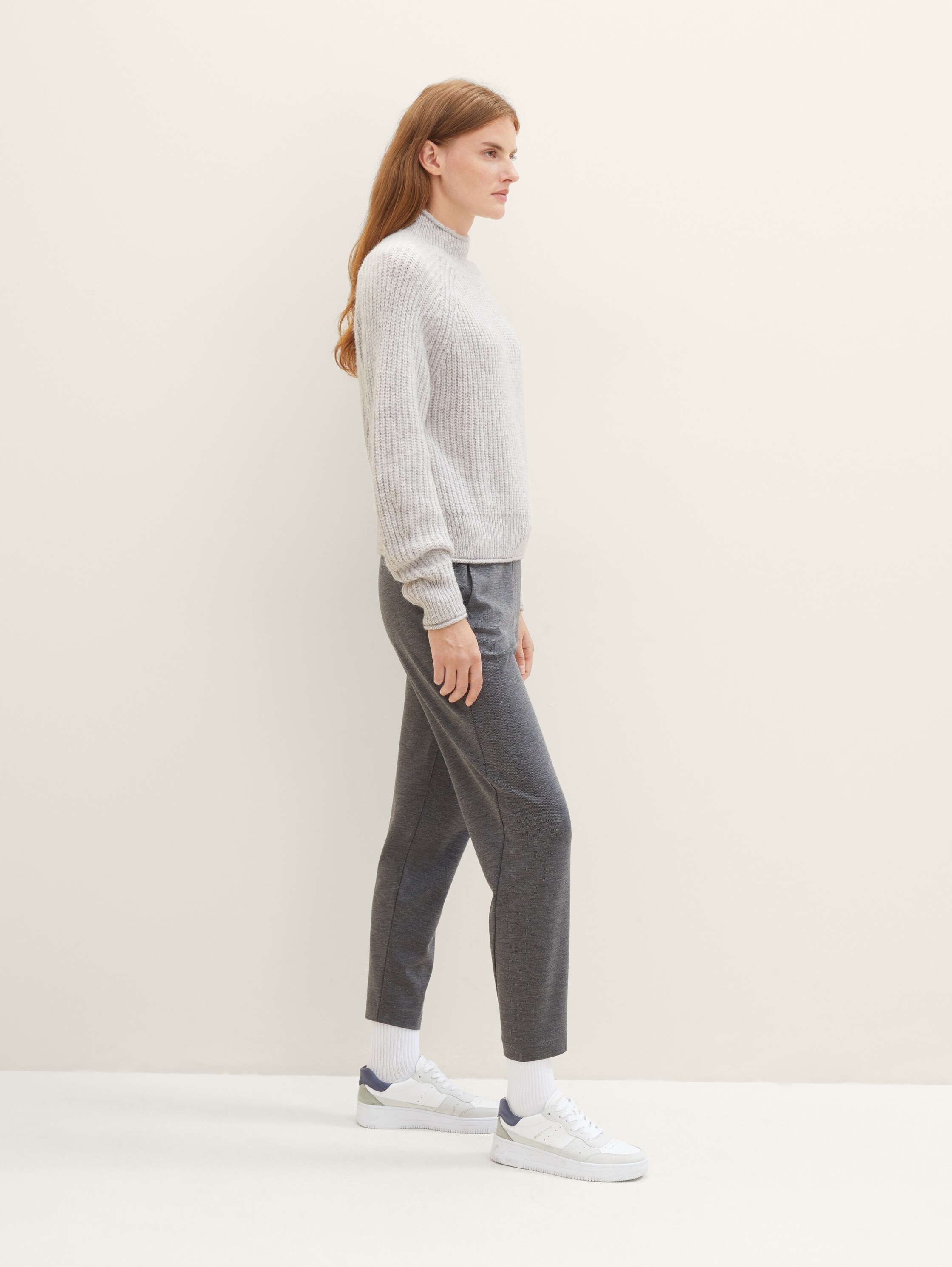 Loose Fit Hose - 8