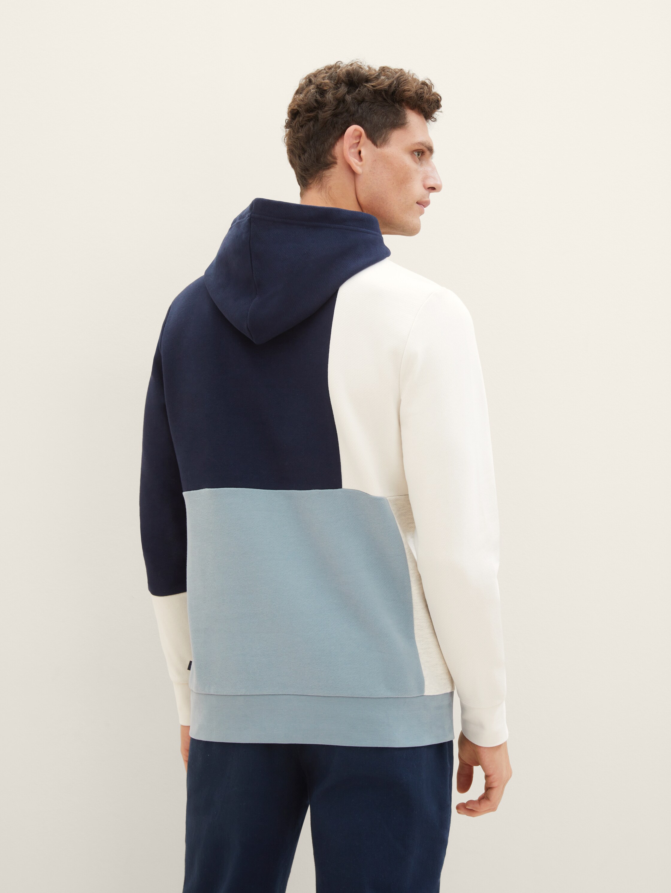 Hoodie mit Colour Blocking - 4