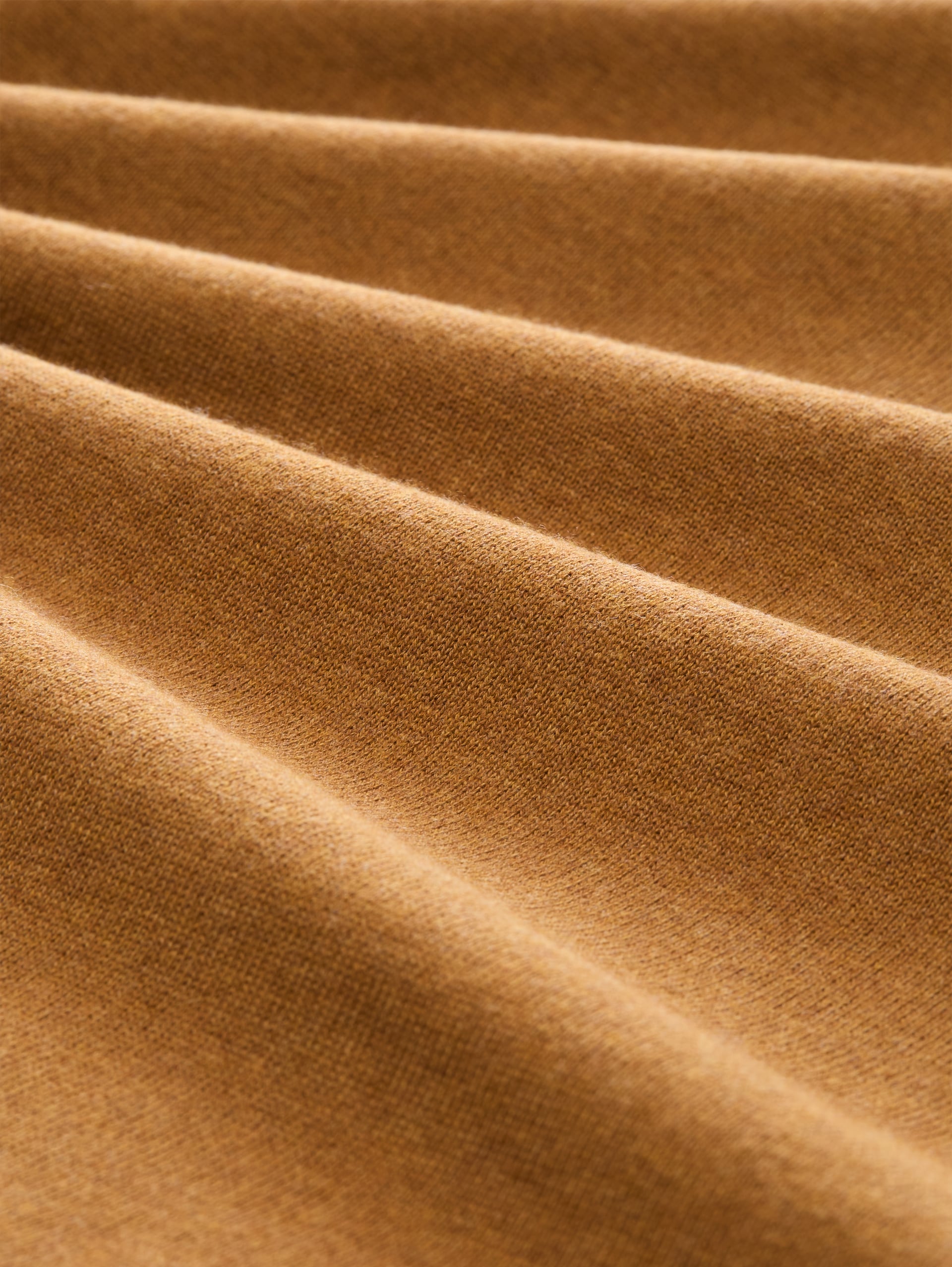 Basic Strickpullover aus Baumwolle - dark camel melange - Material-Ansicht