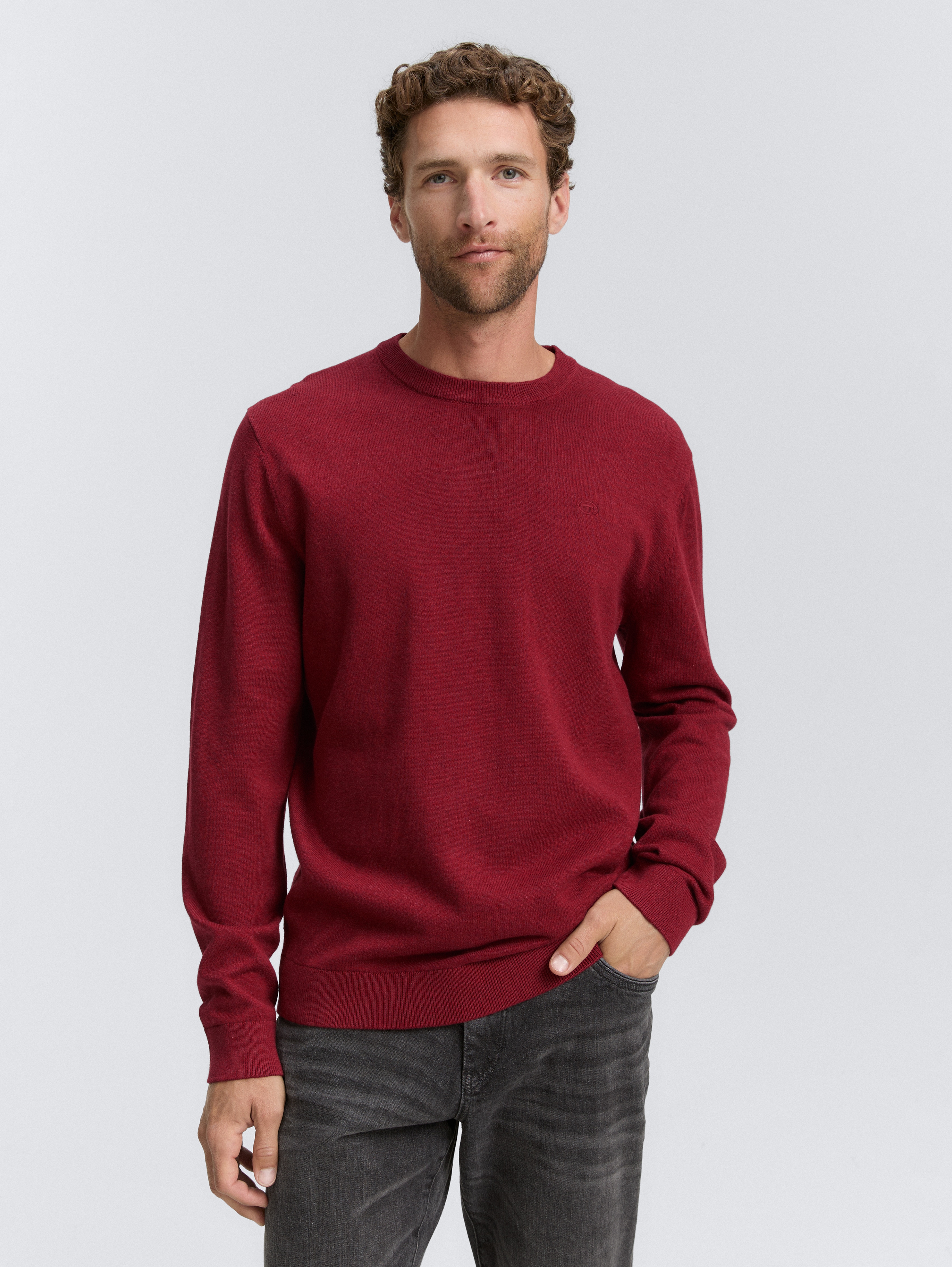 Basic Strickpullover aus Baumwolle von Men, dark samba red melange