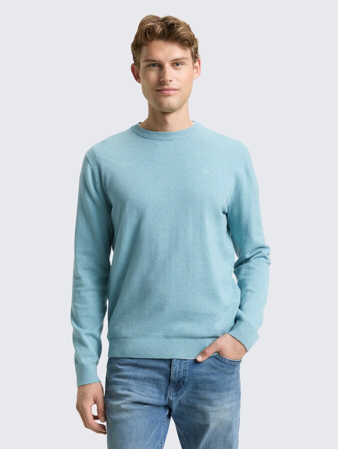 Basic knitted jumper in cotton by Men, tourmaline melange