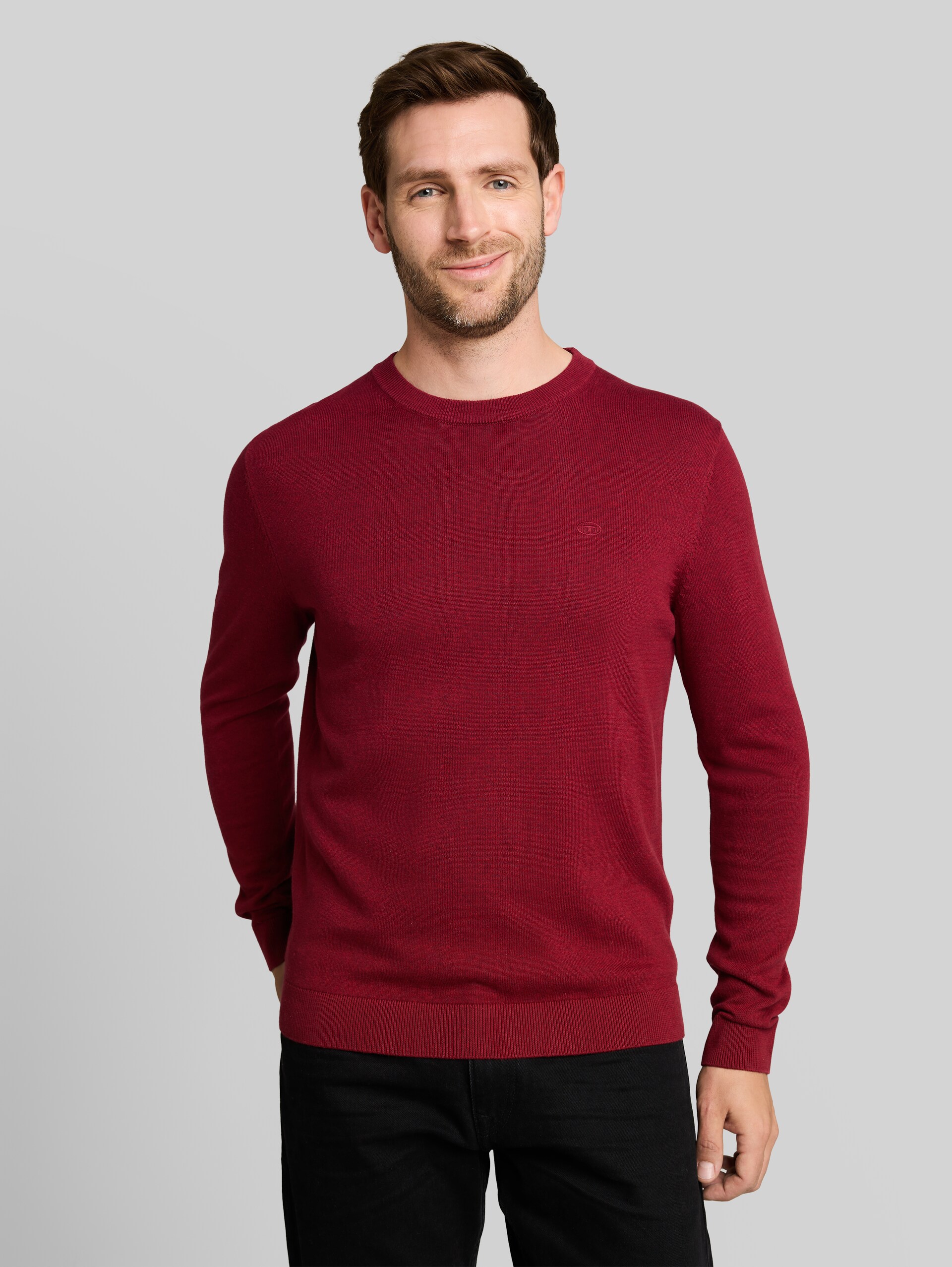 Basic Strickpullover aus Baumwolle - carlet red melange - Ausschnitt Model-Vorderansicht