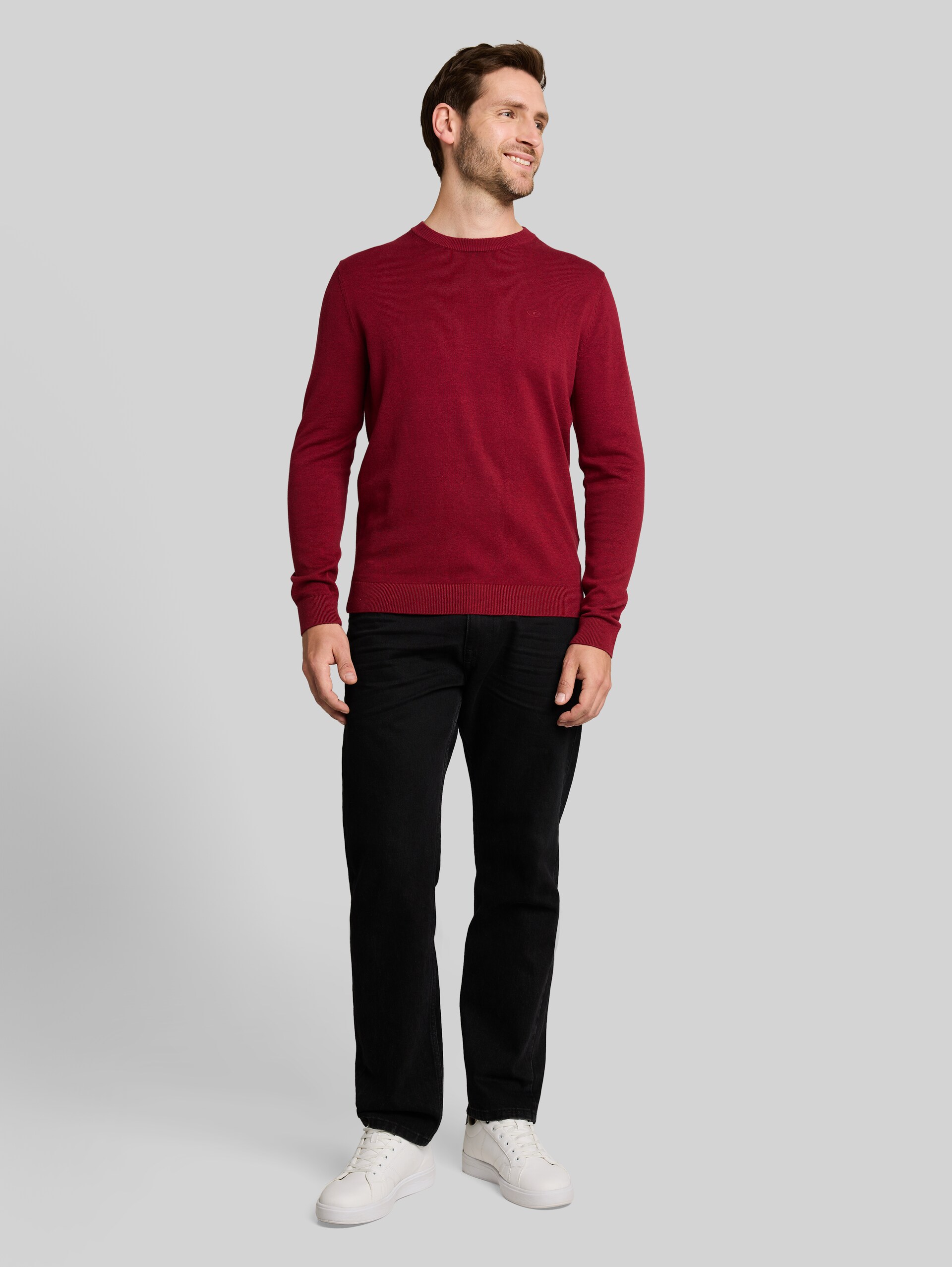 Basic Strickpullover aus Baumwolle - carlet red melange - Model-Vorderansicht