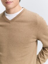 Pull en maille à col en V - hazel brown melange - Vue détaillée du modèle