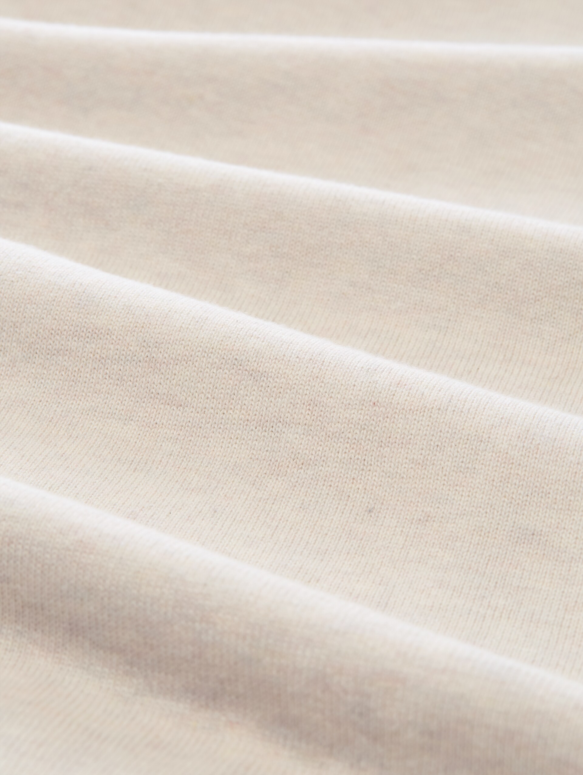 Pull en maille basique en coton - sand white melange - Vue de la matière