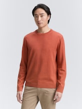 Pull en maille basique en coton - rust red melange - Découpe Vue de face du modèle