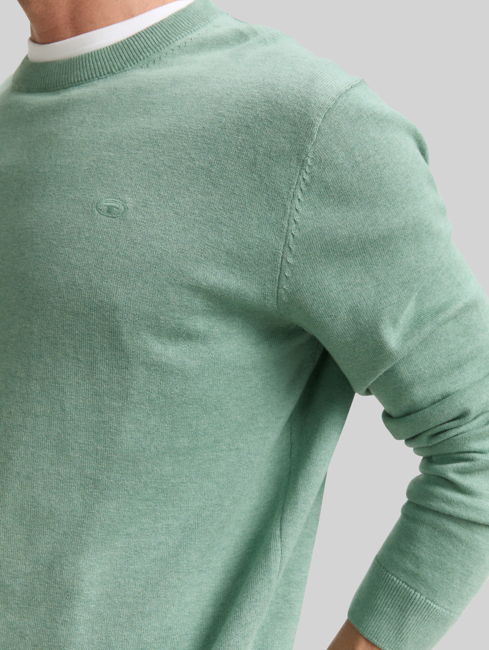 Pull en coton basique - dust green melange - Vue détaillée du modèle