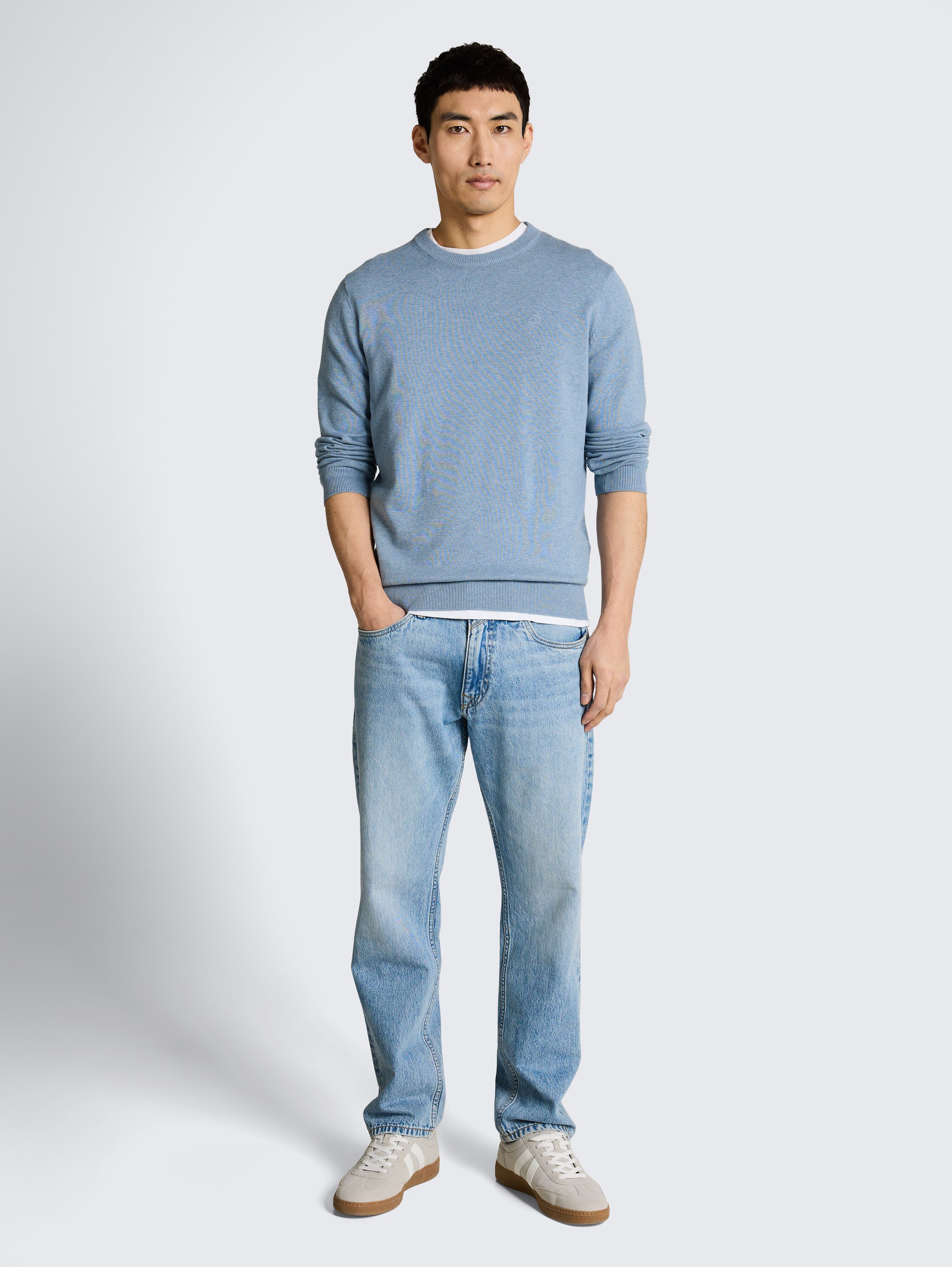 Pull basique en coton tricoté - mountain spring blue melange - Vue de face du modèle