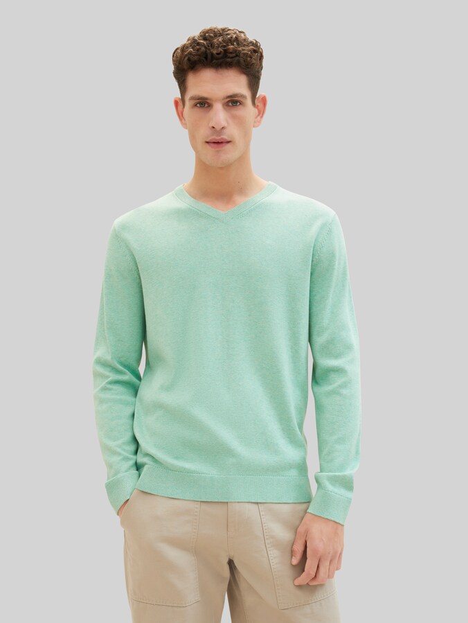 Pull en maille à col en V en coton par Men, soft jade melange