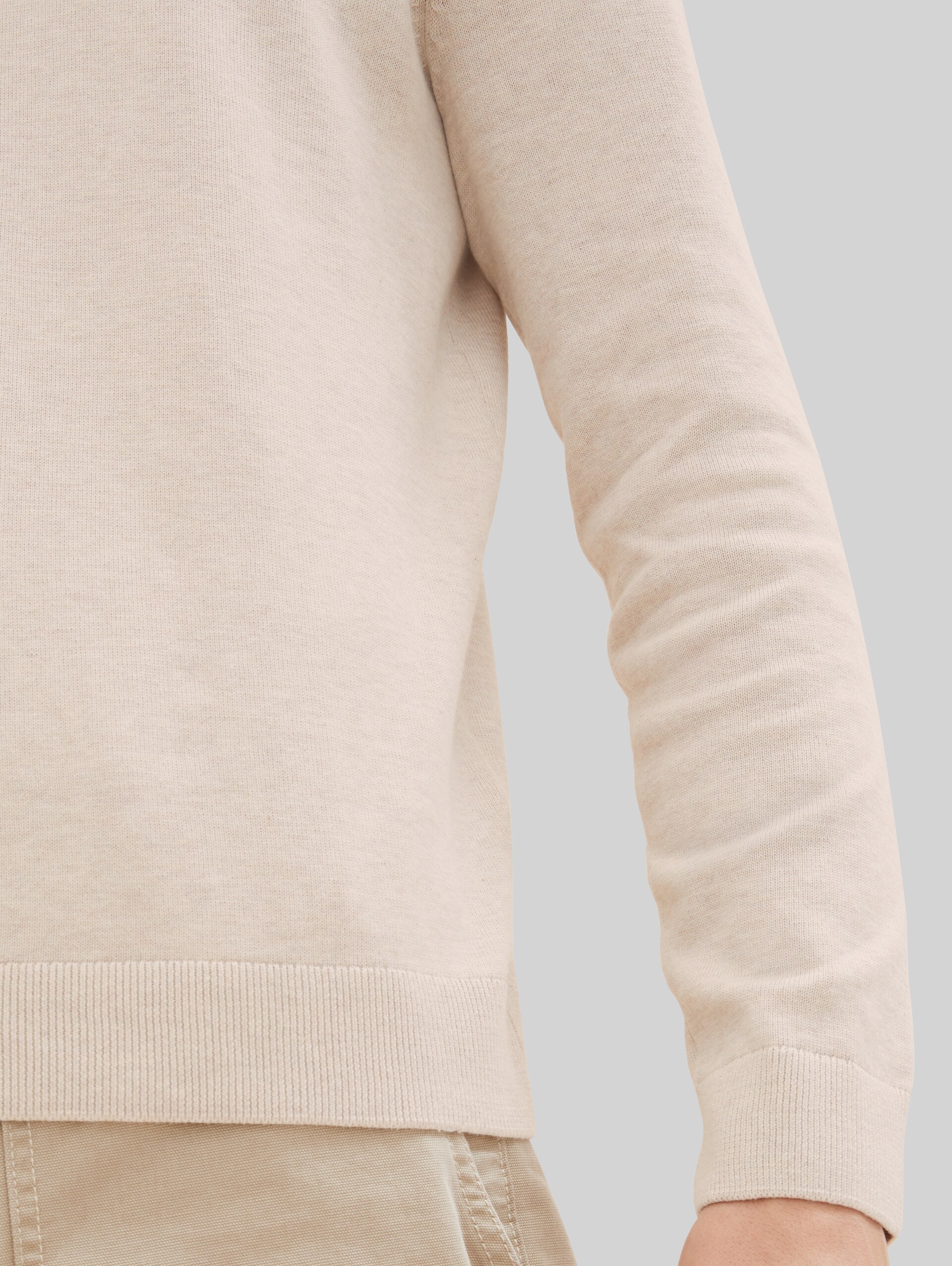 Pull en maille à col en V en coton - silver ecru light melange - Vue détaillée du modèle