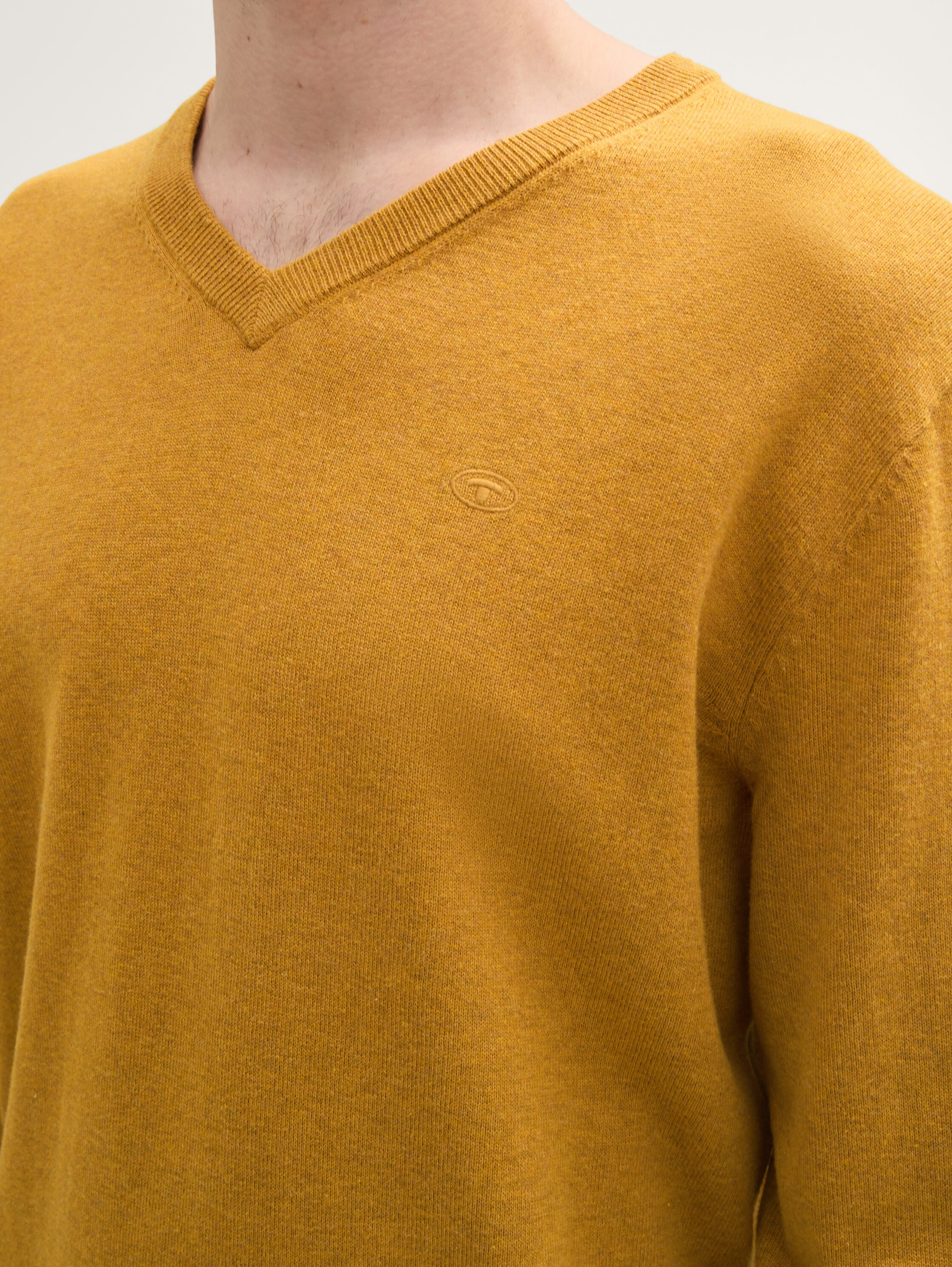 Gebreide trui met V-hals van katoen - mustard_melange - 