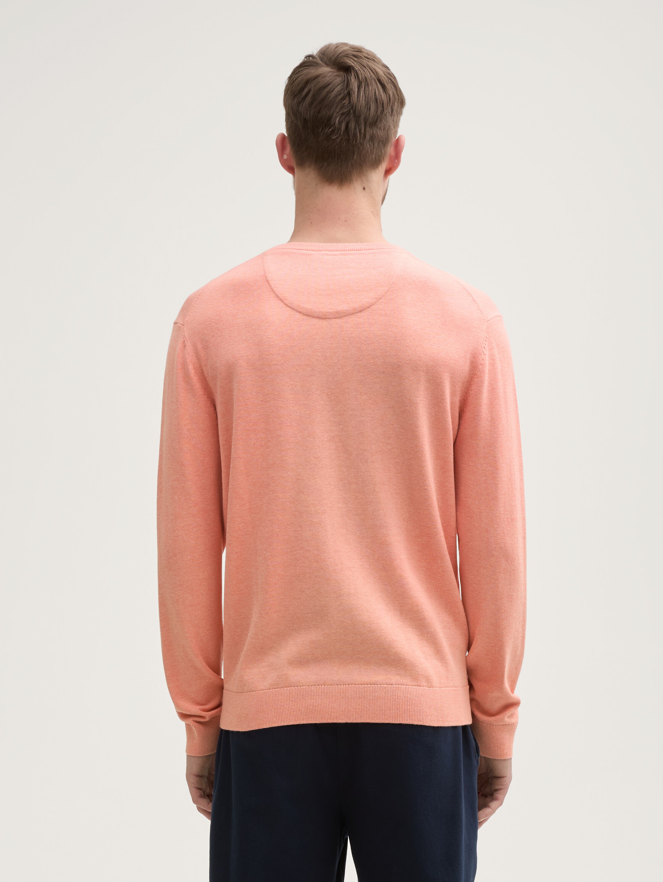 Strickpullover mit V-Ausschnitt aus Baumwolle - 2