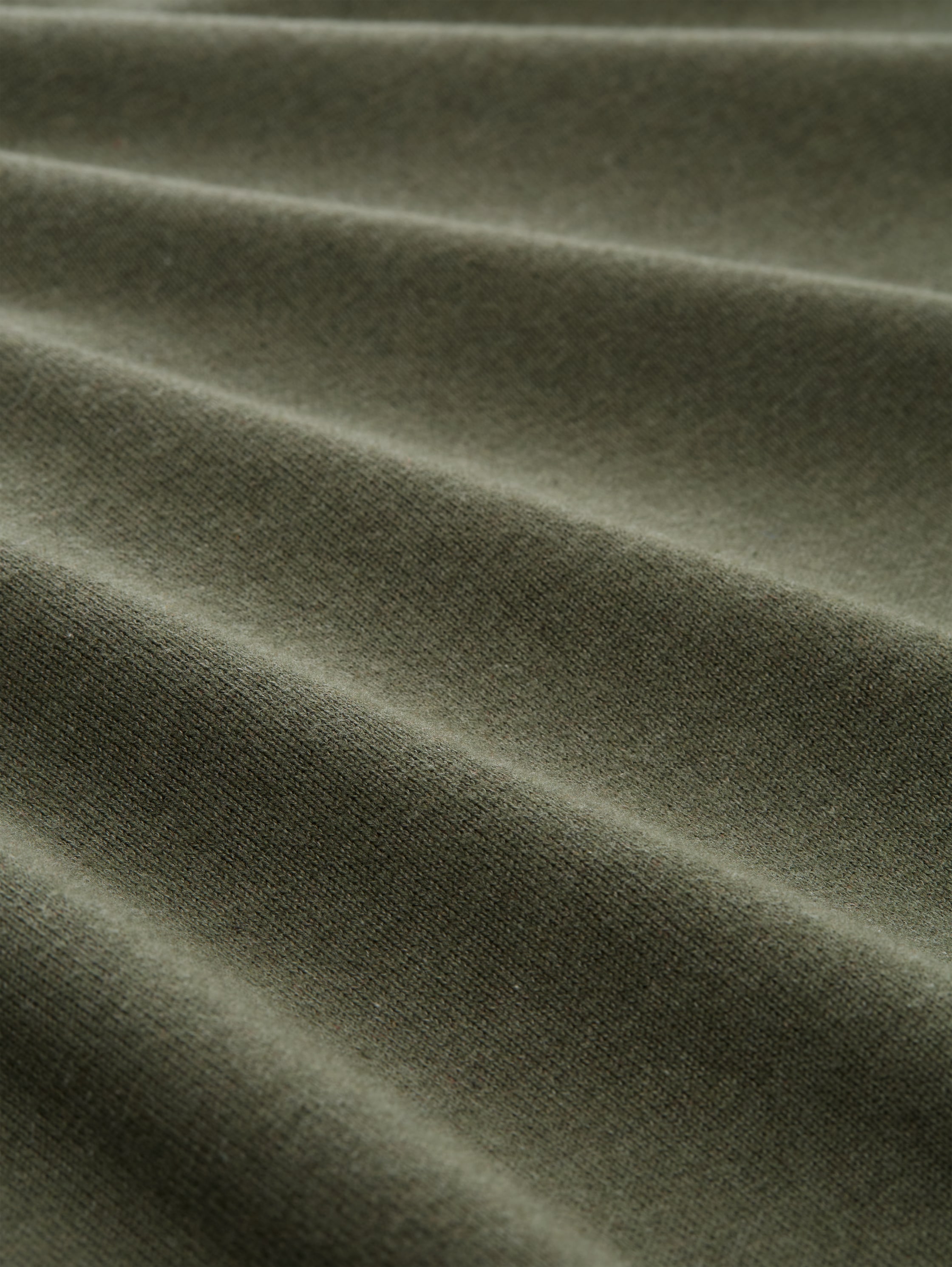 Cotton knit jumper with V-neck - tea leaf melange - Material view