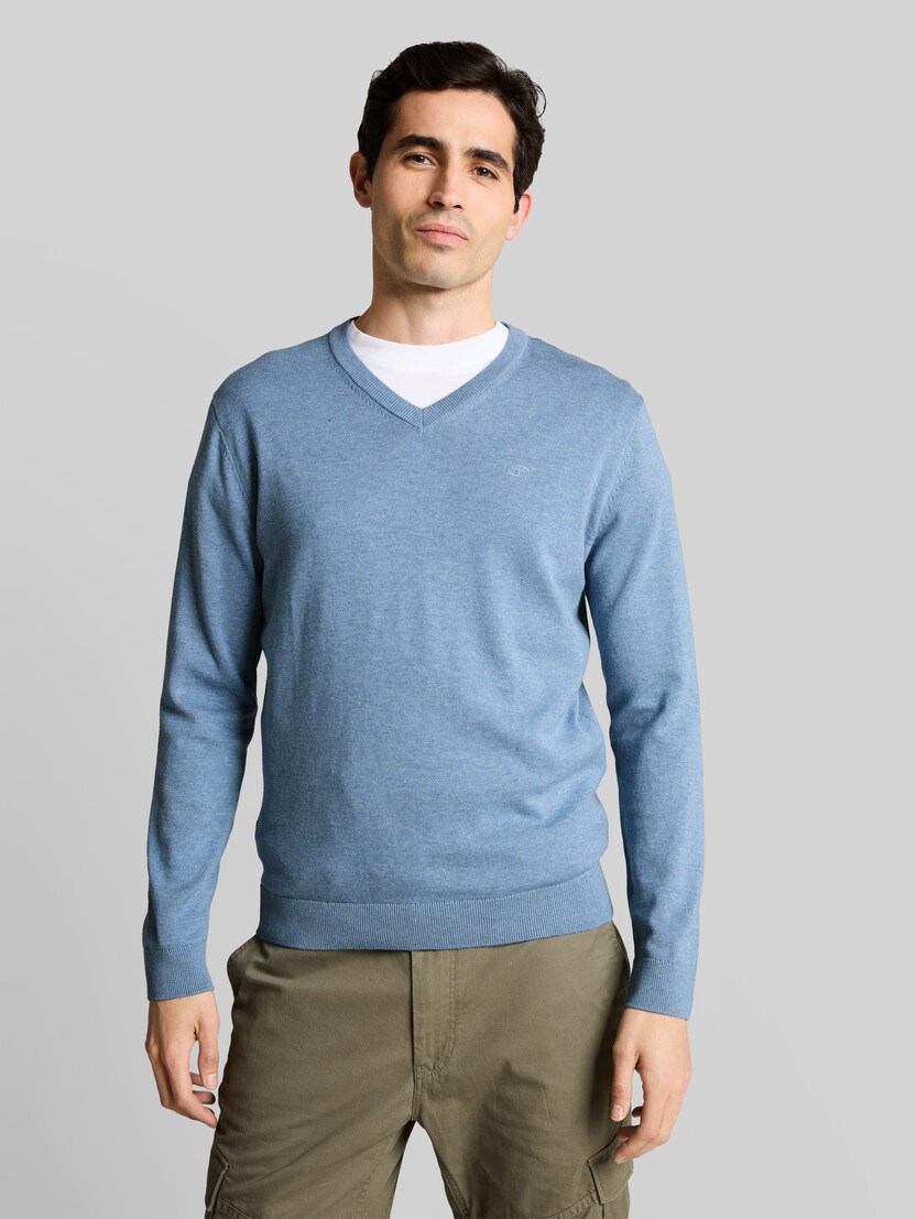 Strickpullover mit V-Ausschnitt aus Baumwolle von Men, mountain spring blue melange
