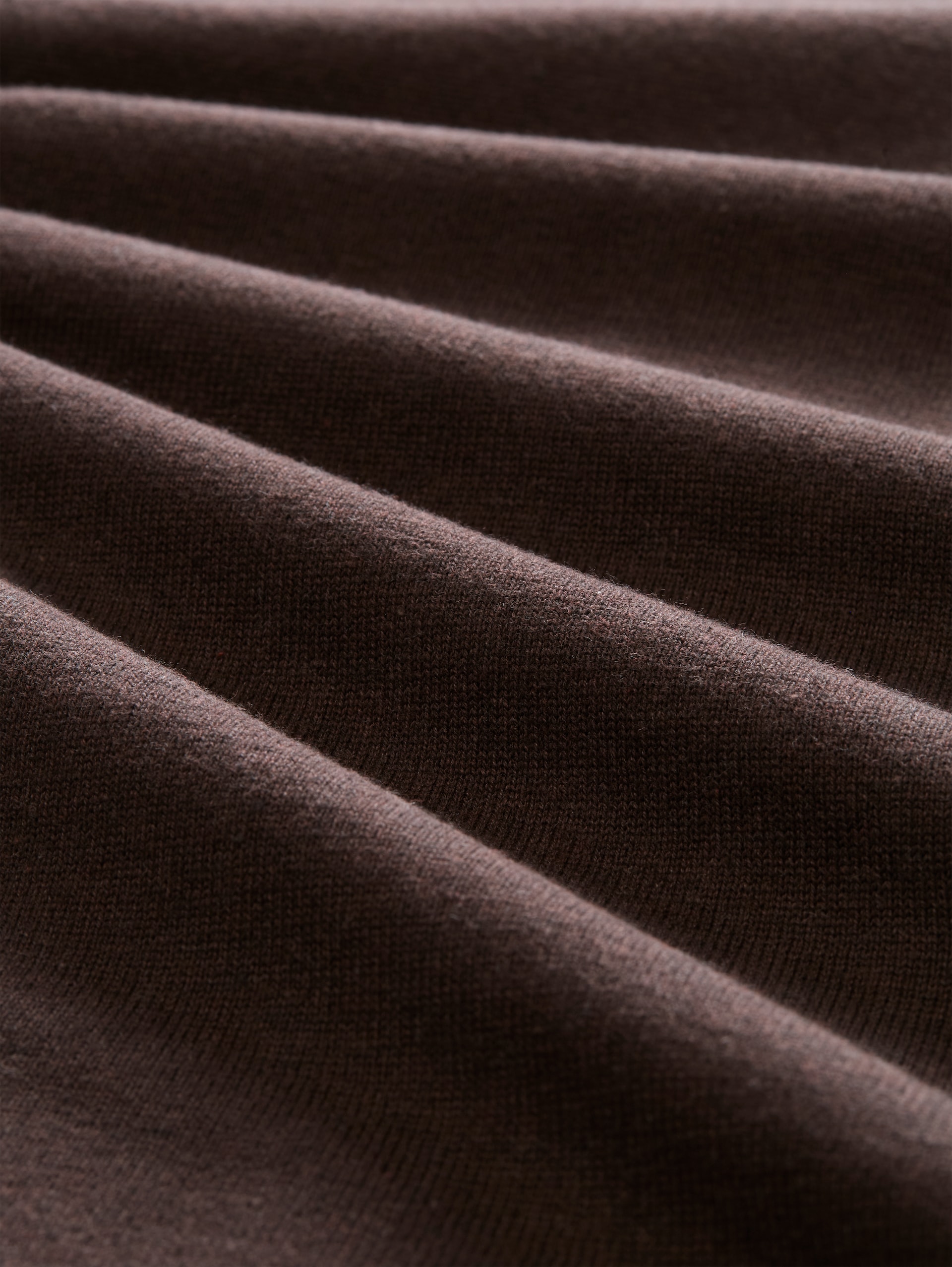 Strickpullover mit V-Ausschnitt aus Baumwolle - dark chocolate brown melange - Material-Ansicht
