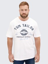 Plus Size - T-Shirt mit Logo Print - White - Ausschnitt Model-Vorderansicht