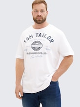 Plus Size - T-Shirt mit Logo Print - White - Model-Vorderansicht