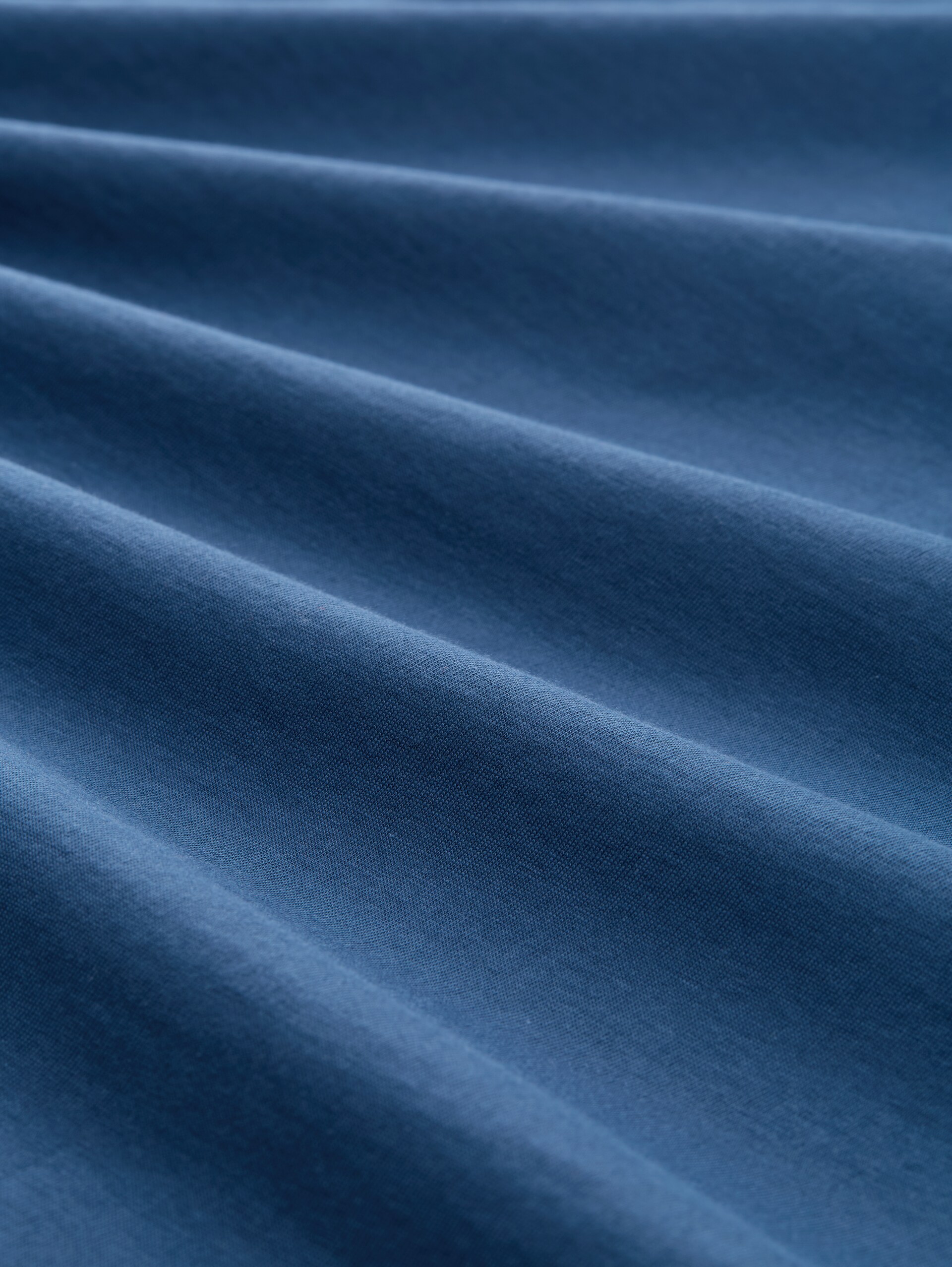 Plus Size - T-shirt met logoprint - nighttime blue - Materiaalweergave