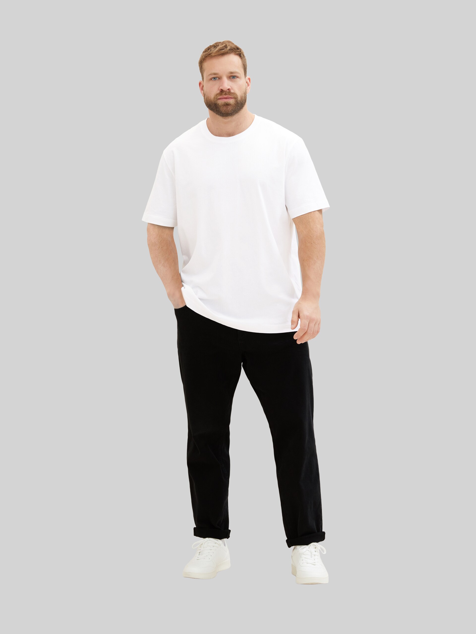 Plus Size - T-Shirt im 2er-Pack - White - Model-Vorderansicht