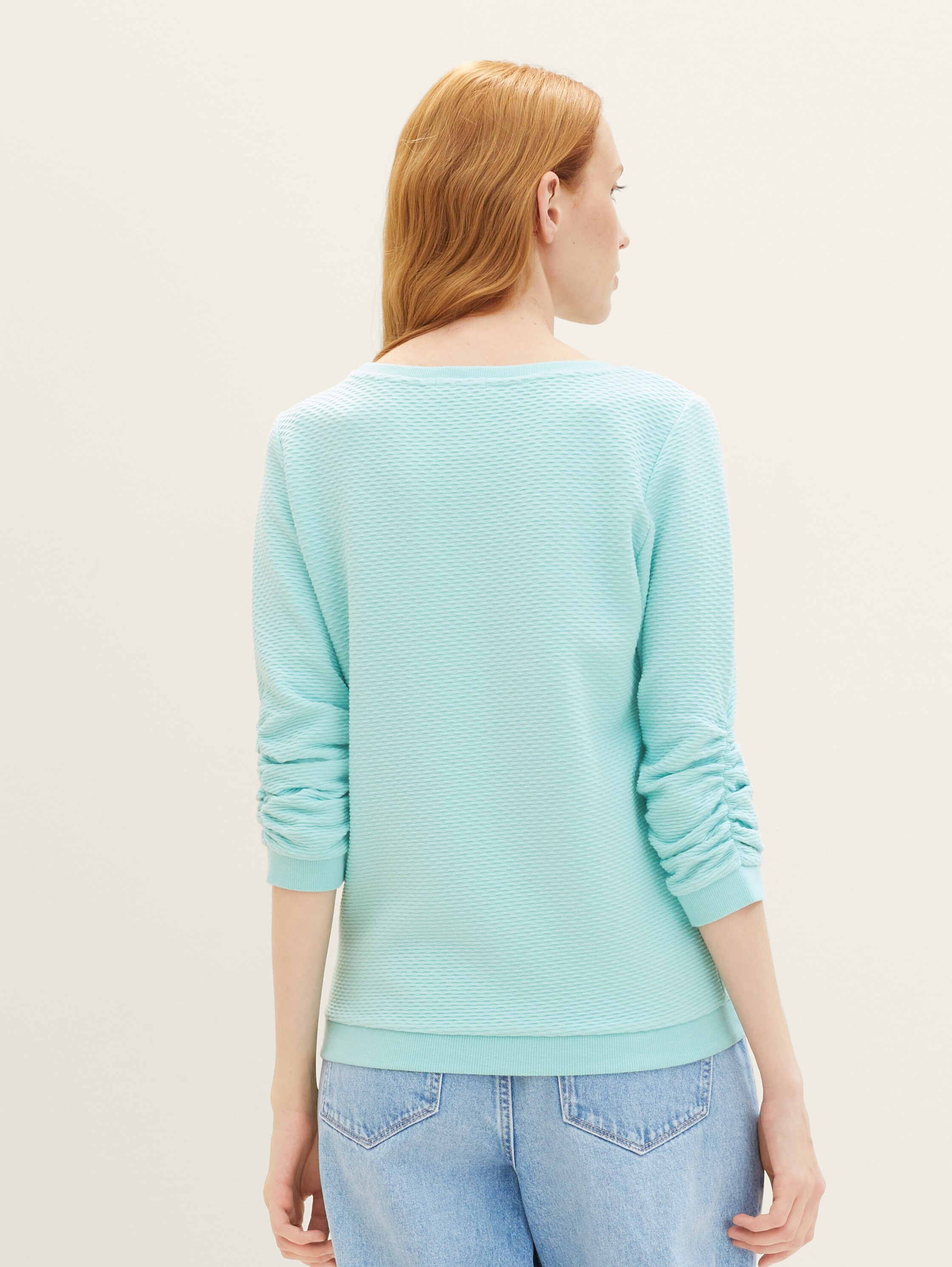 Sweat-shirt à fronces - pastel turquoise - Découpe Vue arrière du modèle
