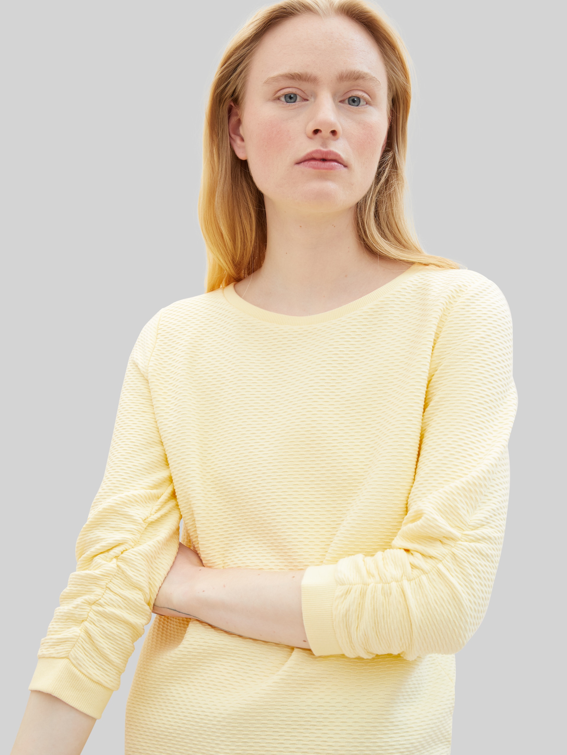 Sweat-shirt à fronces - light yellow - Vue détaillée du modèle