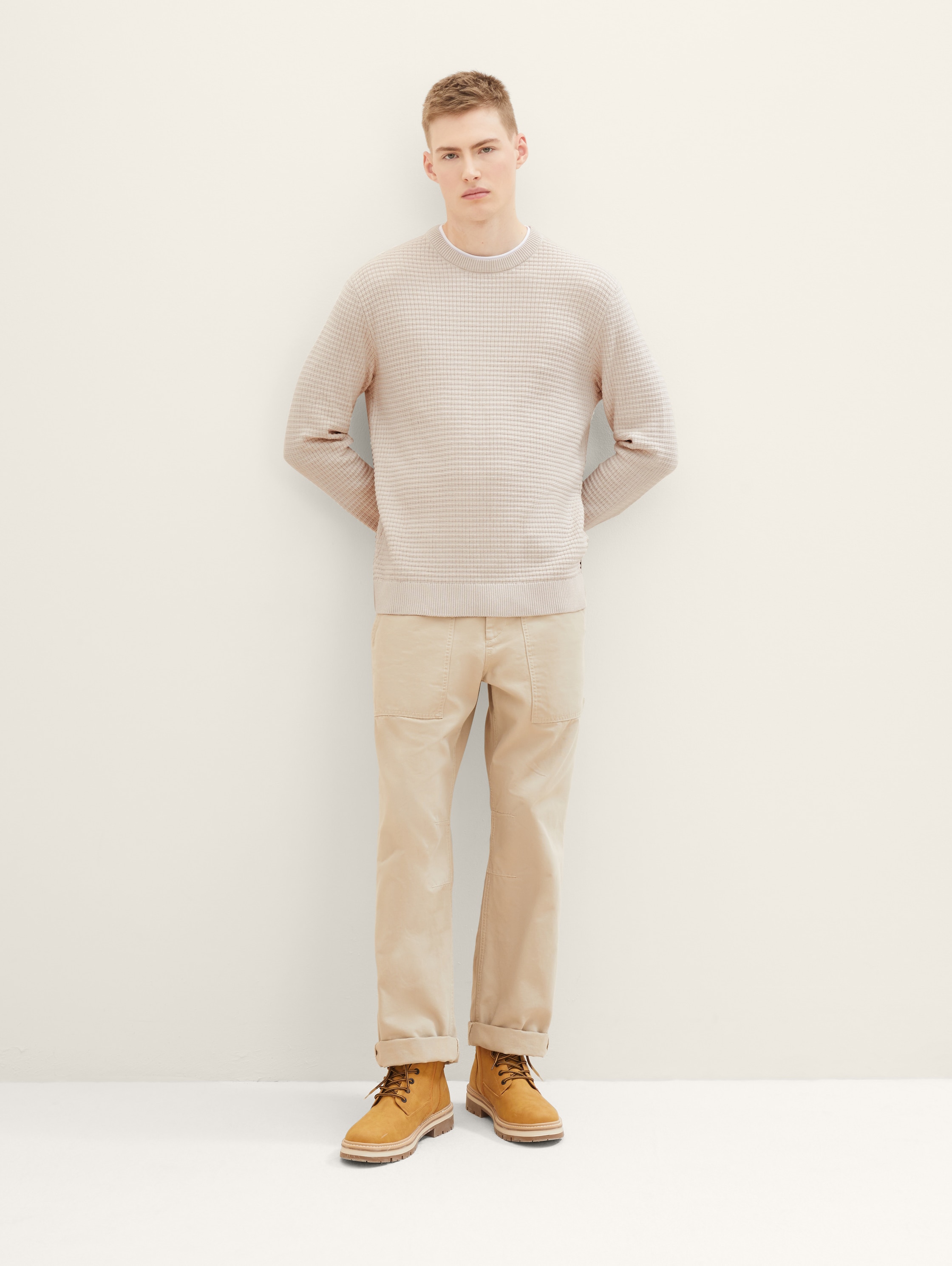 Gebreide trui met structuur - cold beige - Detailaanzicht model