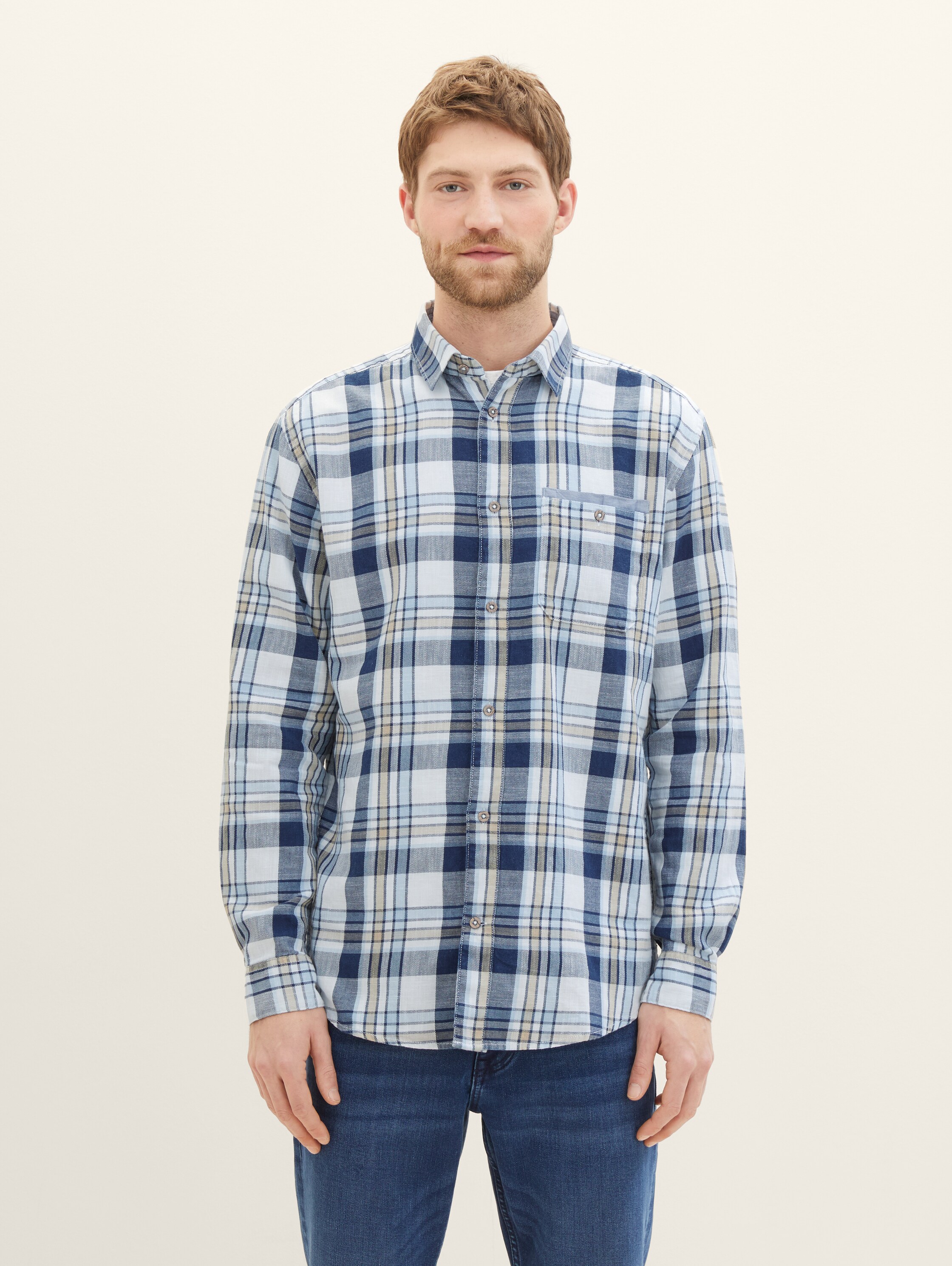 Hemd mit Karomuster - blue white beige indigo check - Ausschnitt Model-Vorderansicht