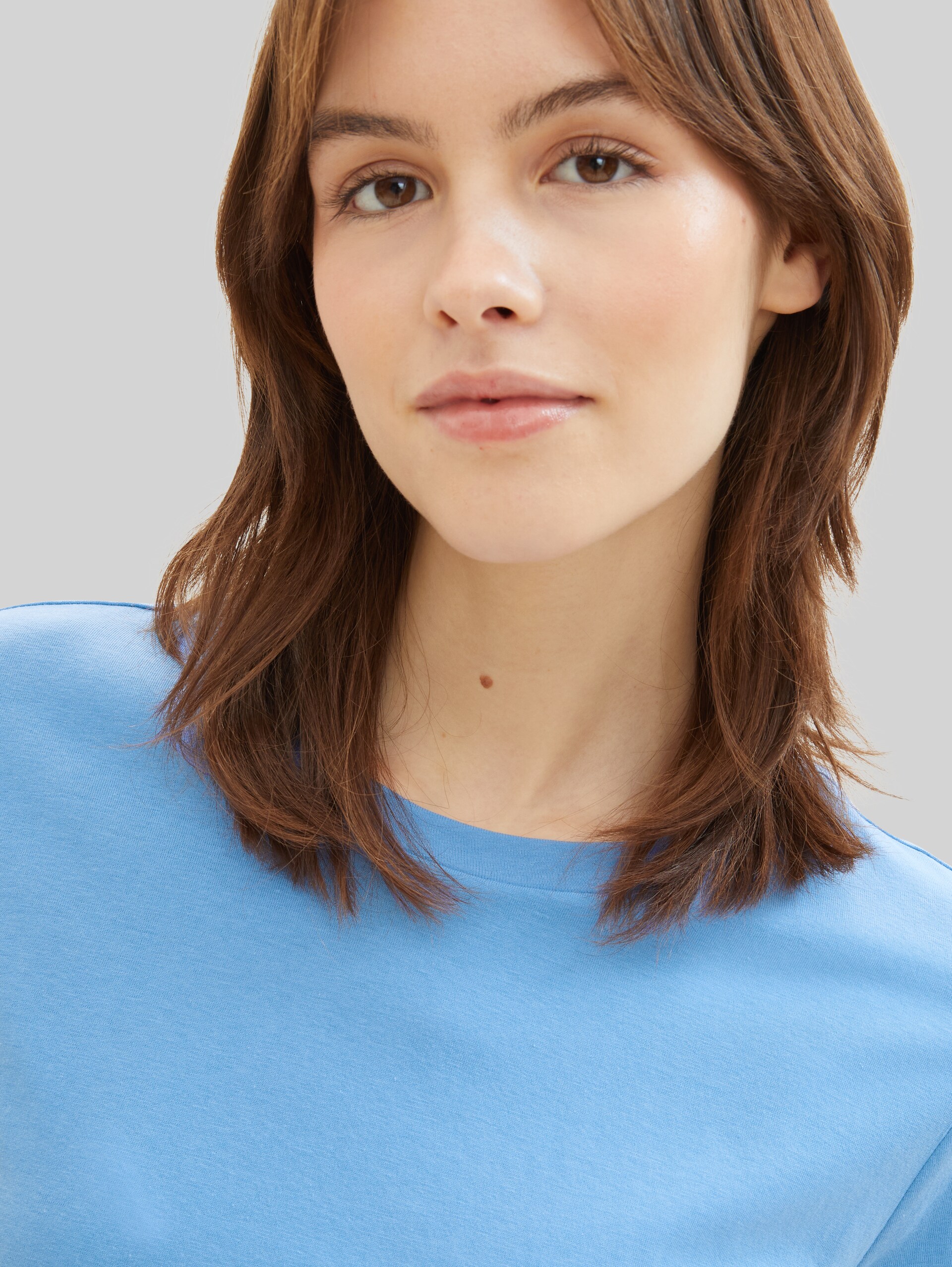 T-shirt loose fit en coton - sicilian blue - Vue détaillée du modèle