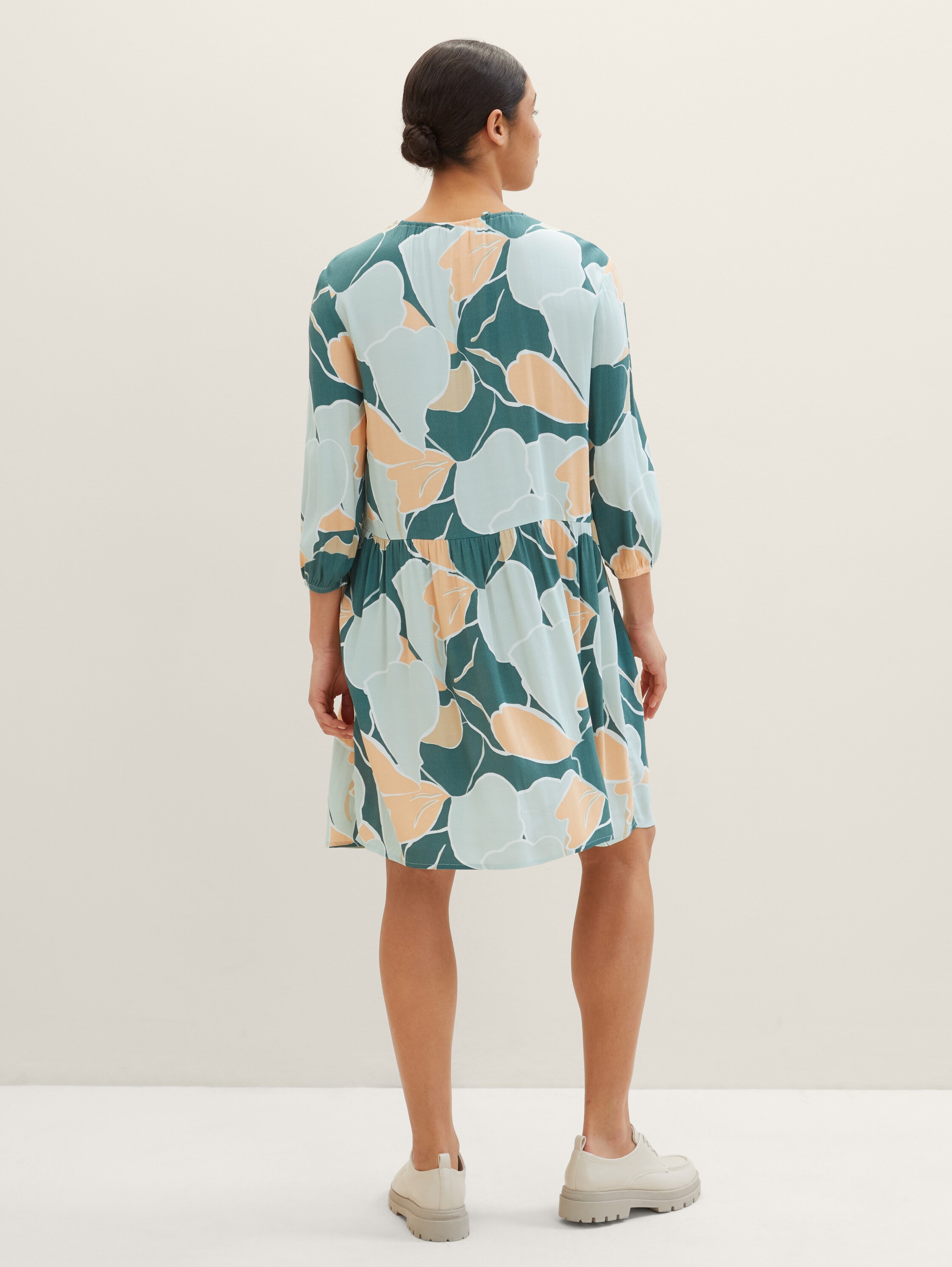 Kleid mit LENZING™ ECOVERO™