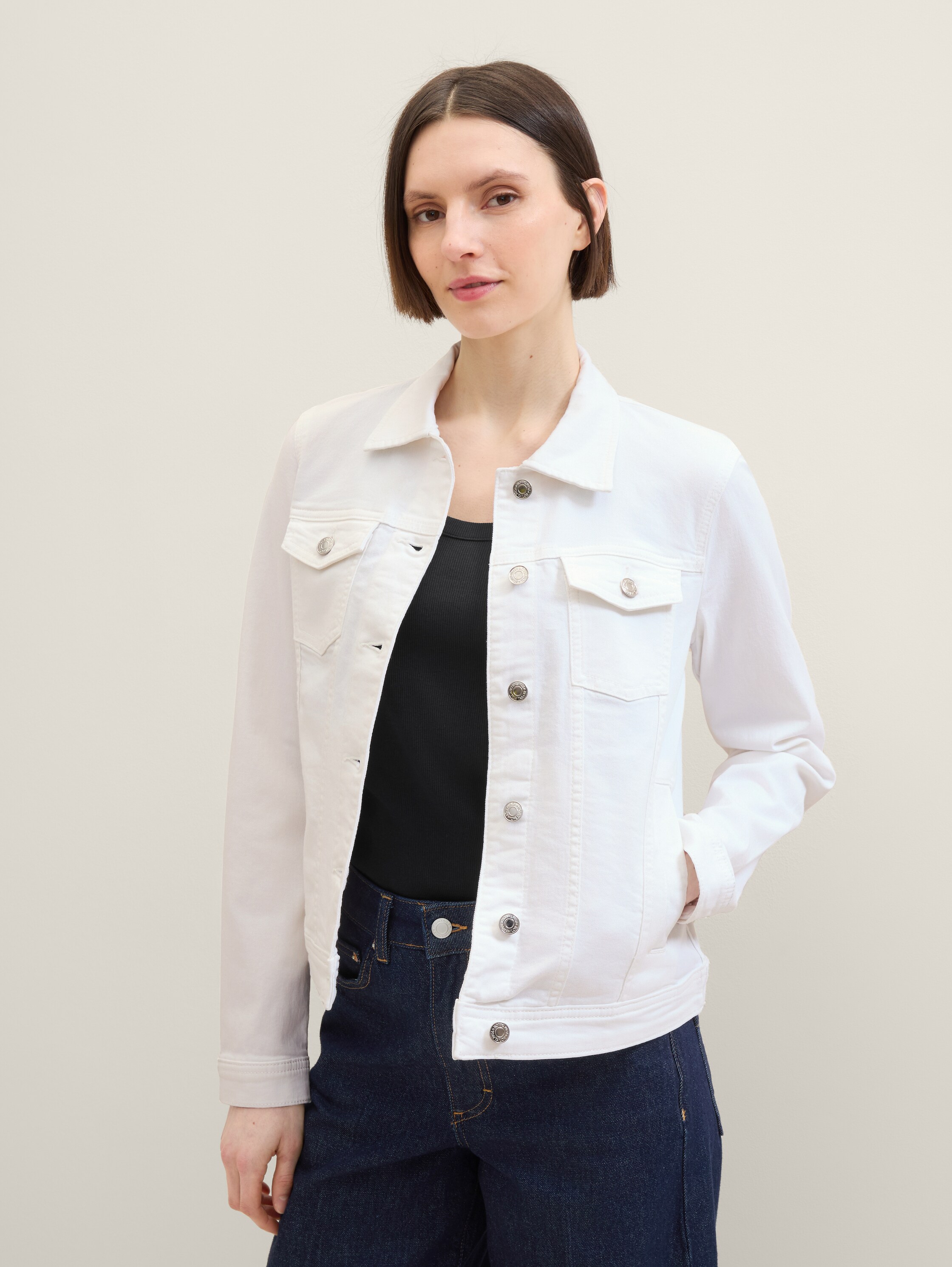 Jeansjacke mit recycelter Baumwolle - 1