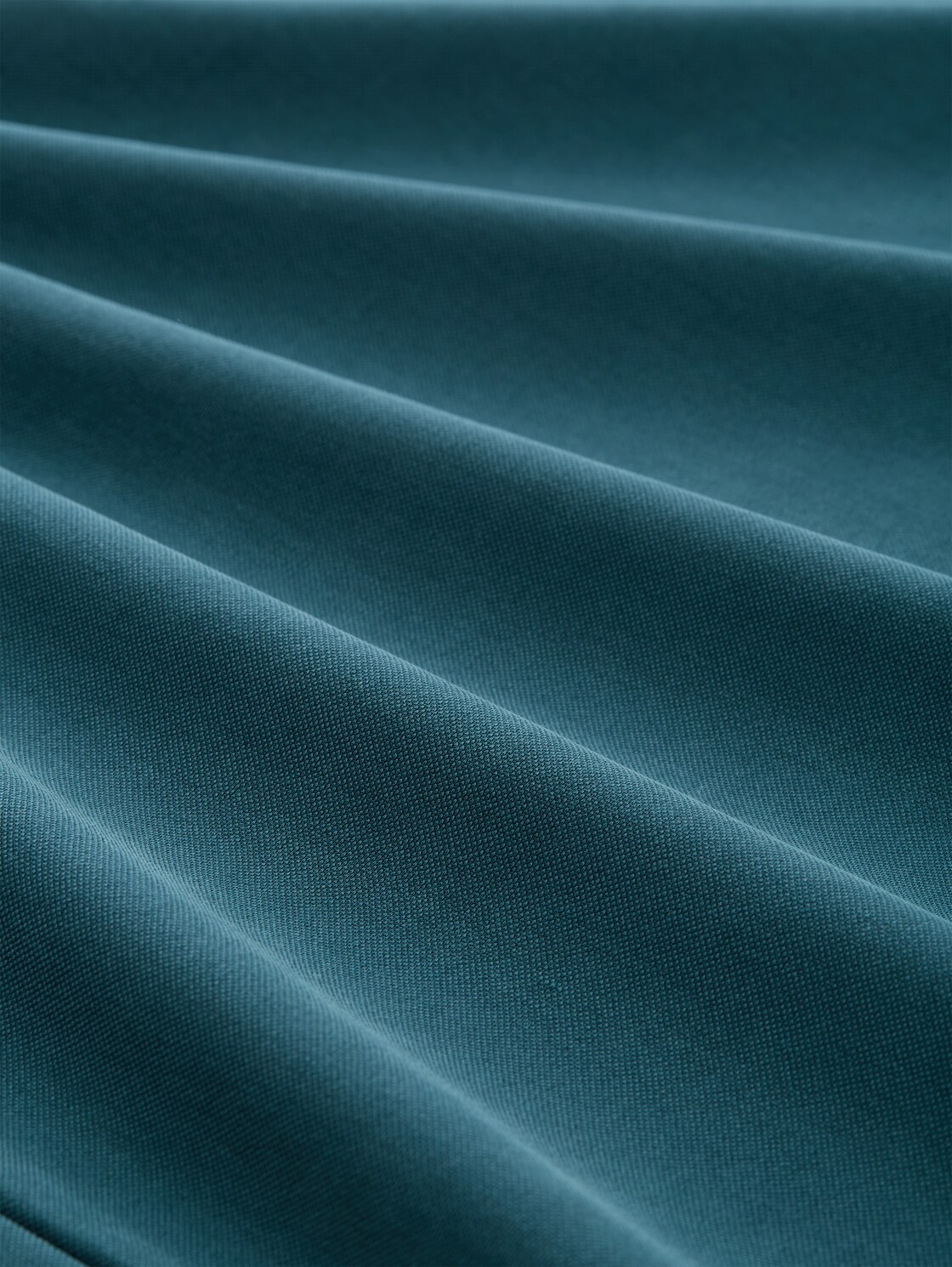 T-Shirt aus Materialmix - Deep Meadow Green - Material-Ansicht