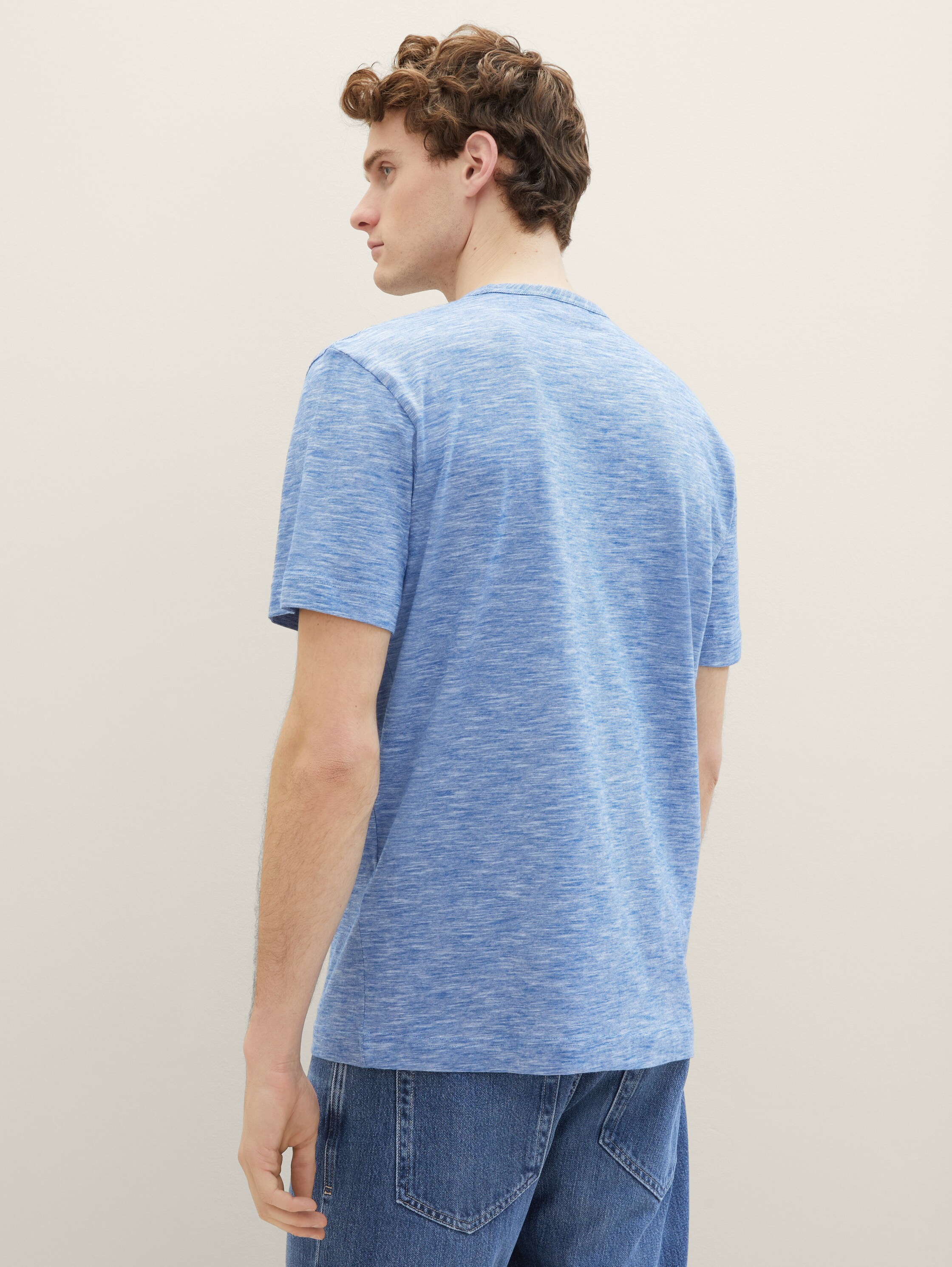 T-Shirt mit Logo Print - 4