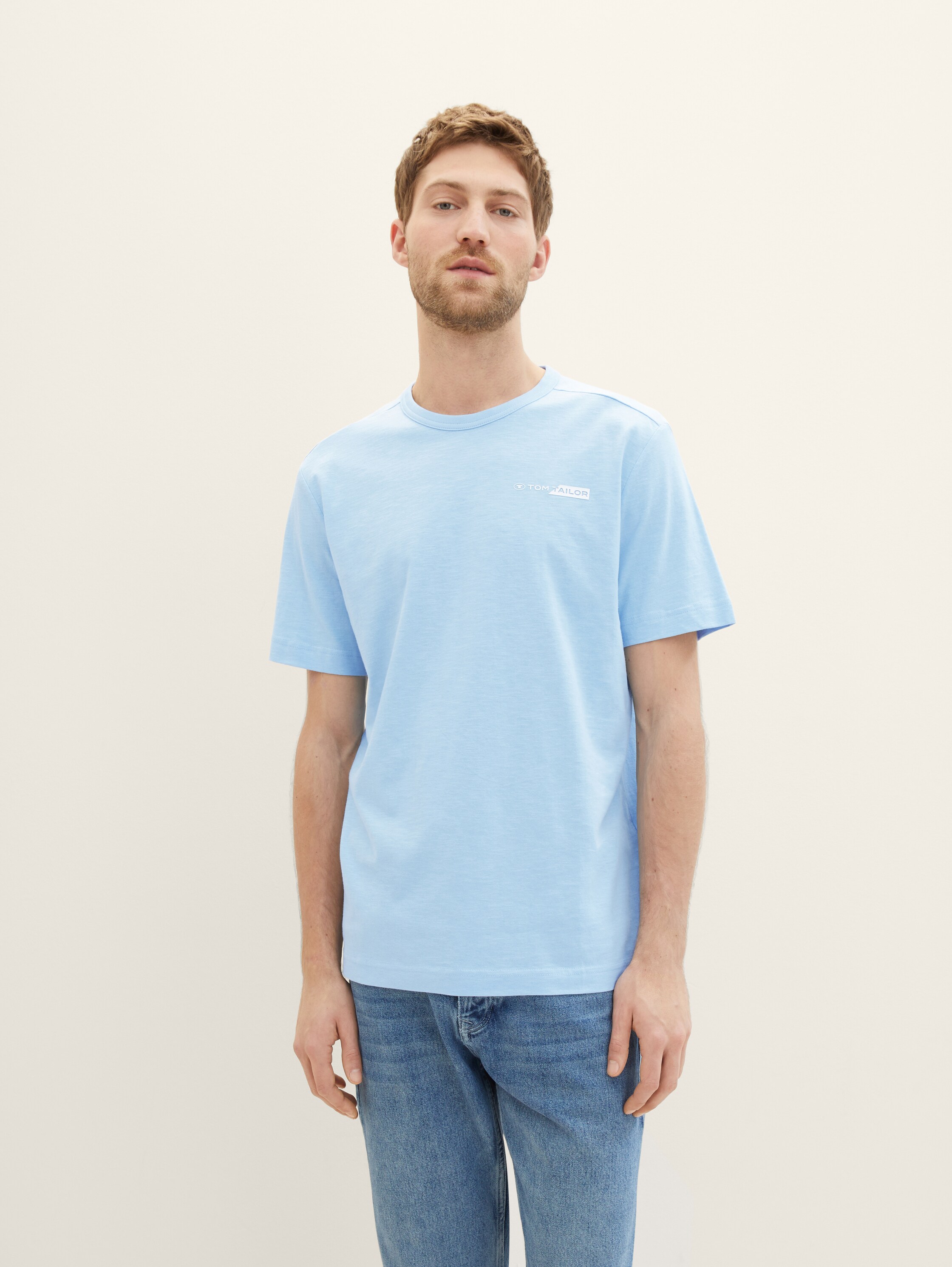 T-shirt met logoprint - washed out middle blue - Nek model vooraanzicht