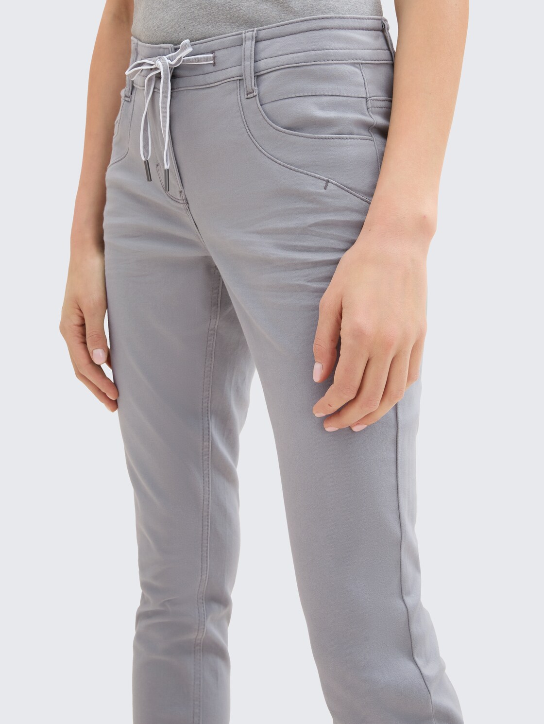 Tapered Relaxed Hose - Explicit Grey - Detail-Model-Ansicht