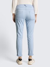 Pantalon fuselé décontracté - Kentucky Blue - Découpe Vue arrière du modèle