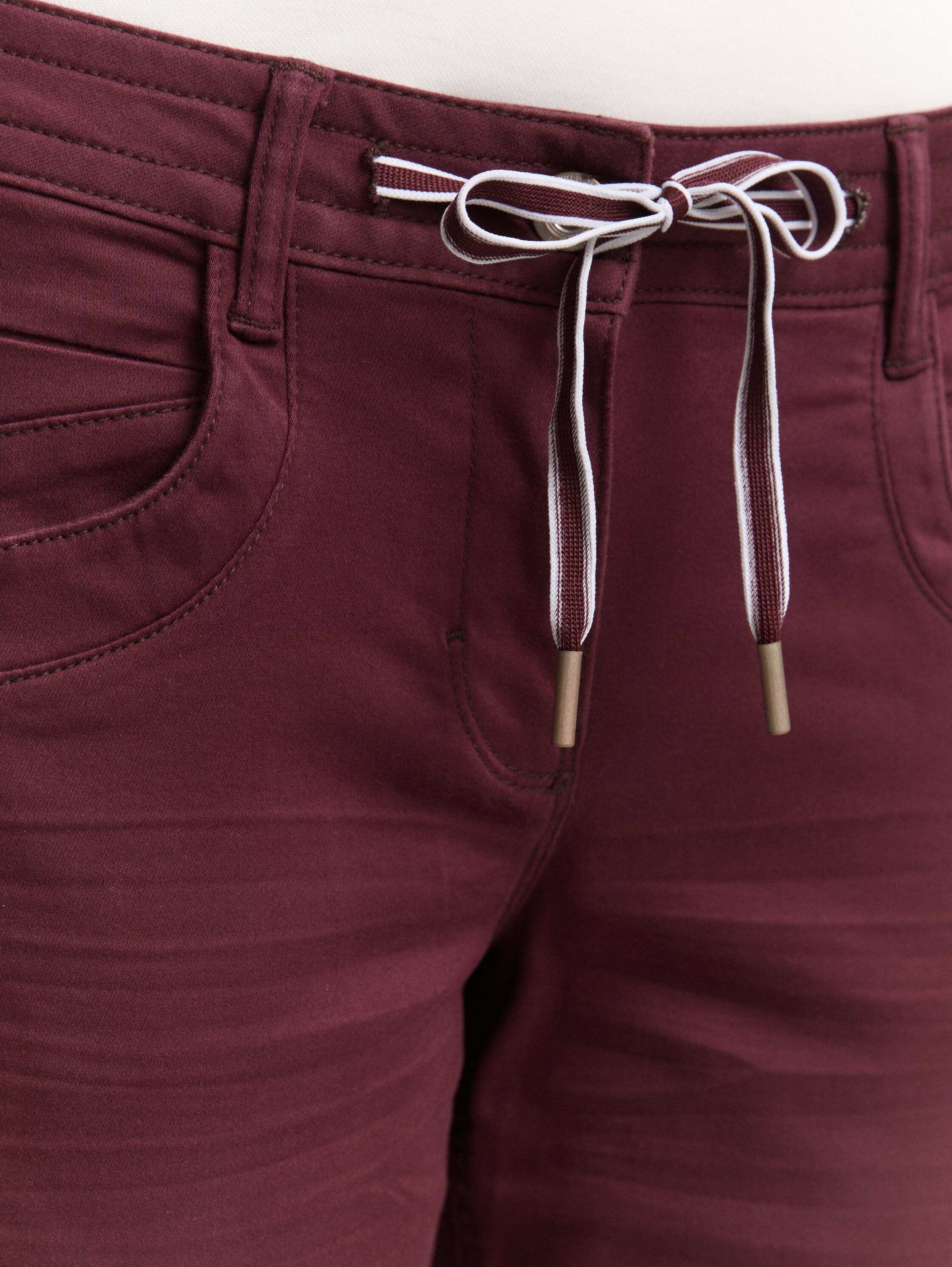 Tapered Relaxed Hose - 4
