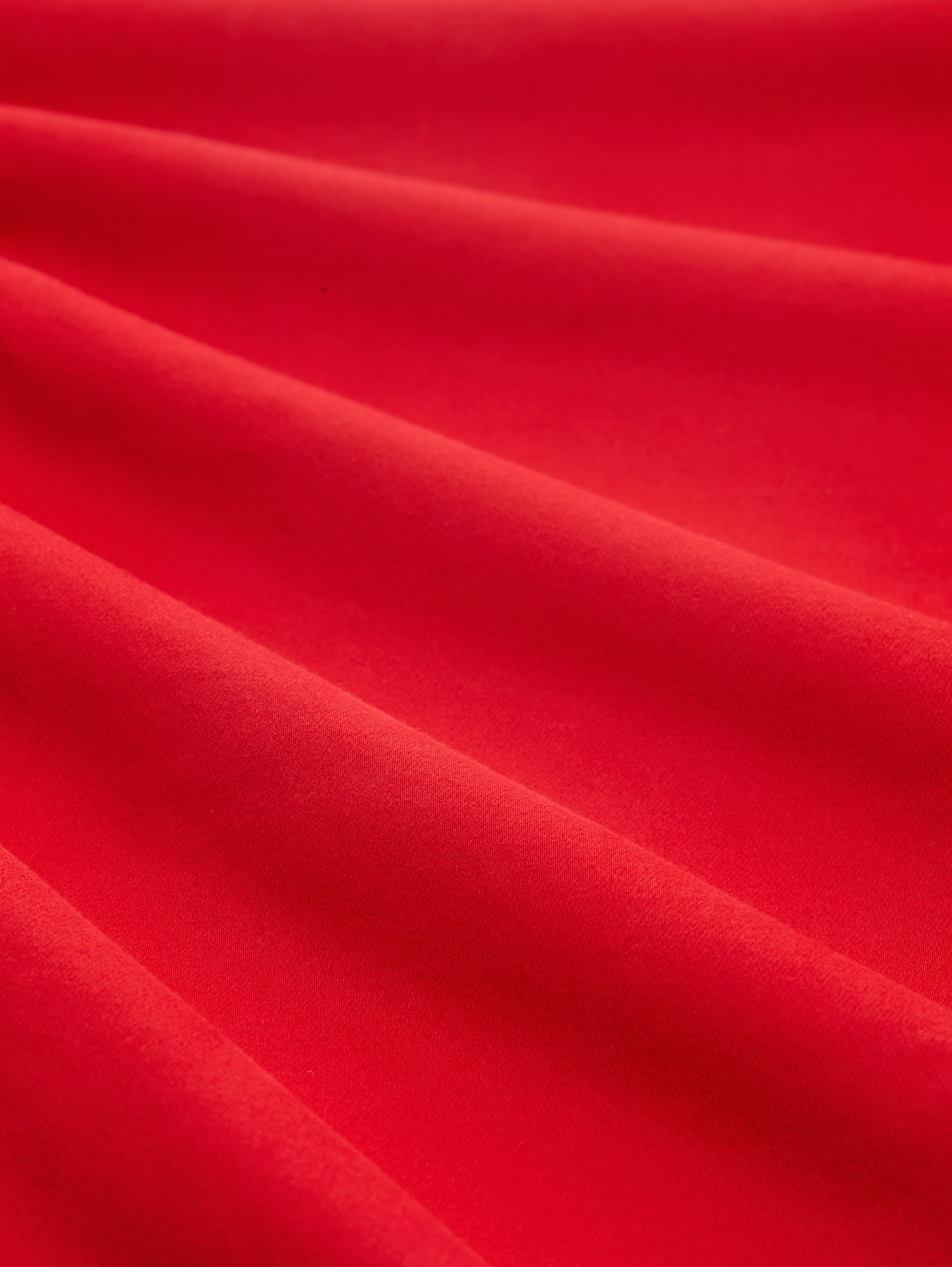 Tapered Relaxed Hose - soft scarlet red - Material-Ansicht