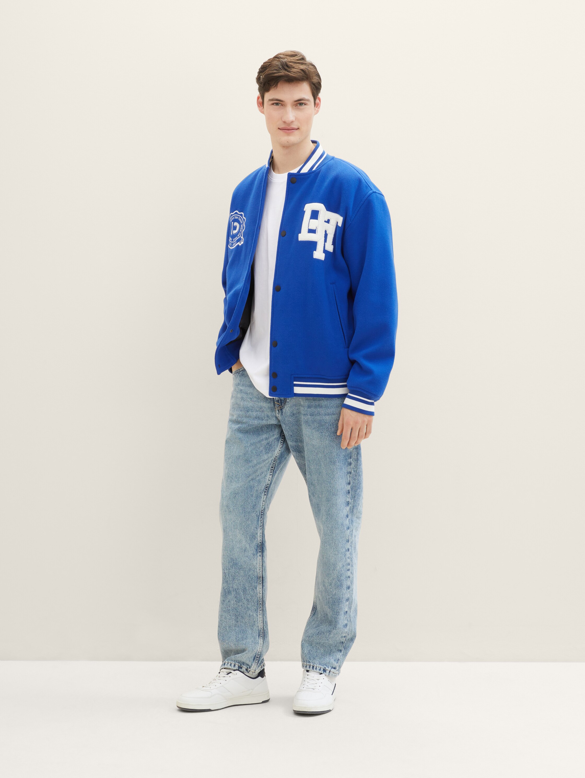 T-shirt van biologisch katoen - White - Model vooraanzicht