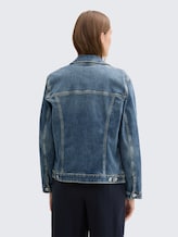 Jeansjacke mit recycelter Baumwolle - Used Dark Stone Blue Denim - Model-Rückansicht