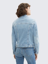 Veste en jean comportant du coton recyclé - Light Stone Blue Denim - Vue arrière du modèle