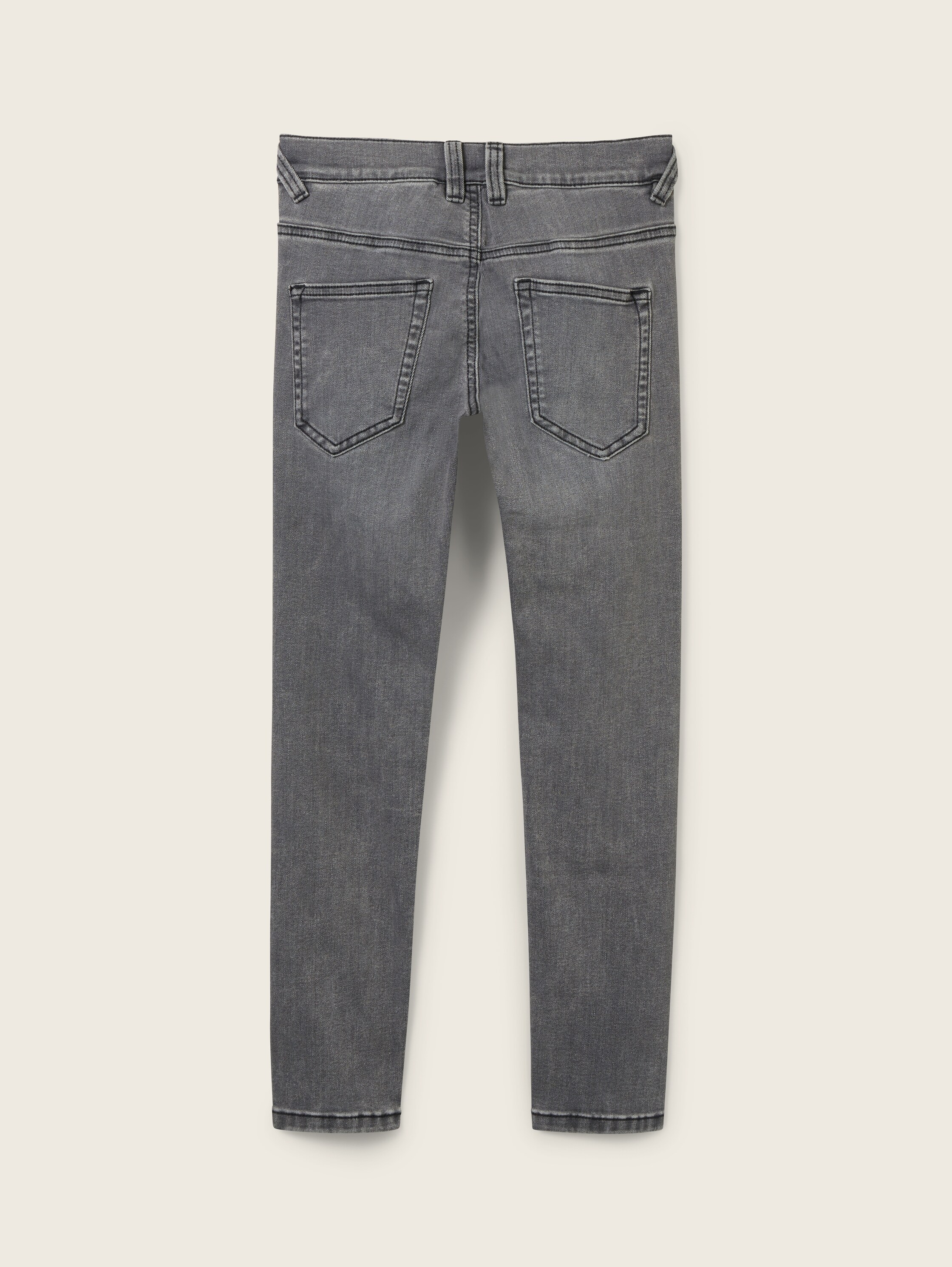 Ryan Jeans mit recycelter Baumwolle - grey_denim - 
